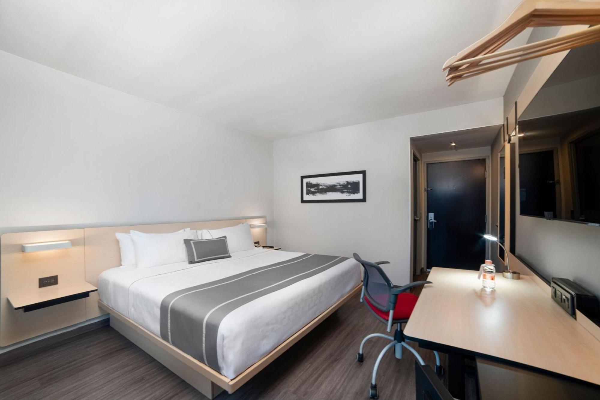 Express By Marriott Ciudad De Insurgentes Sur Hotel Mexico City