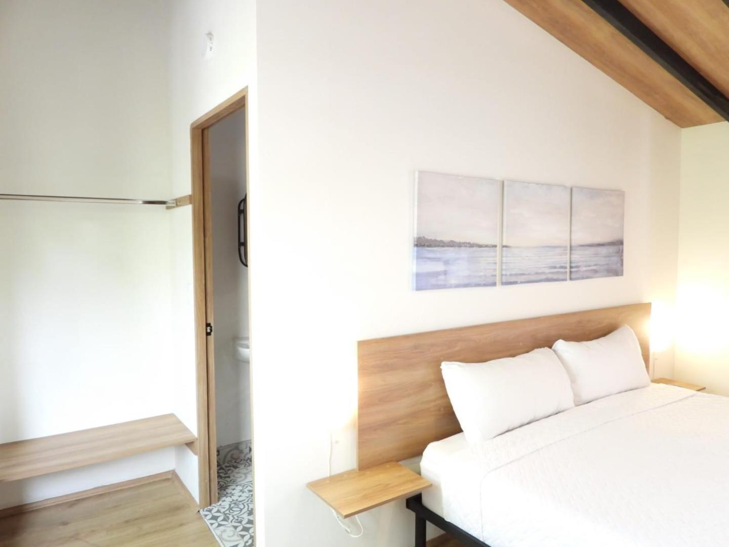Singular Antara Aparthotel *