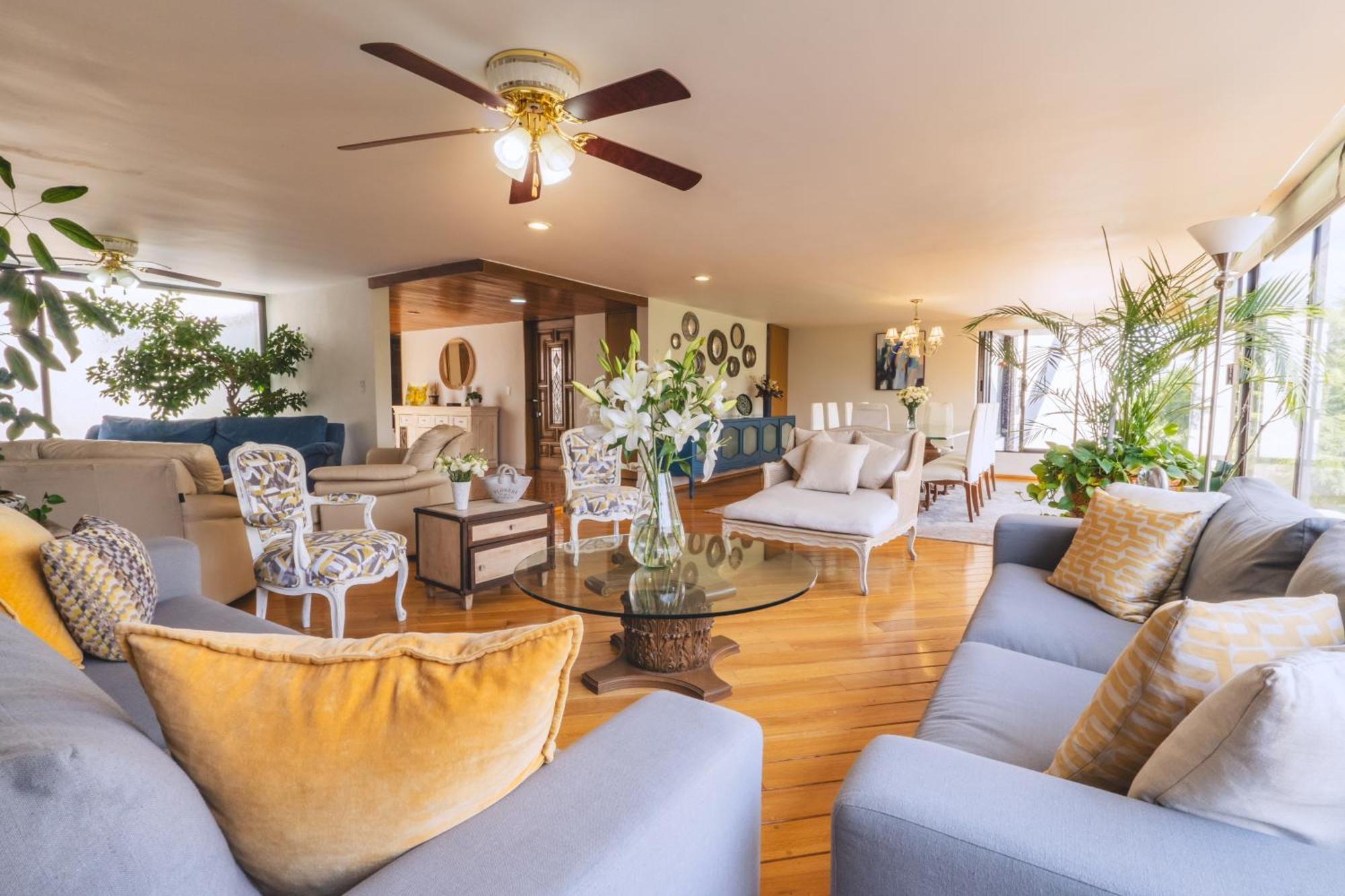 ¡increible Y Amplio Departamento!