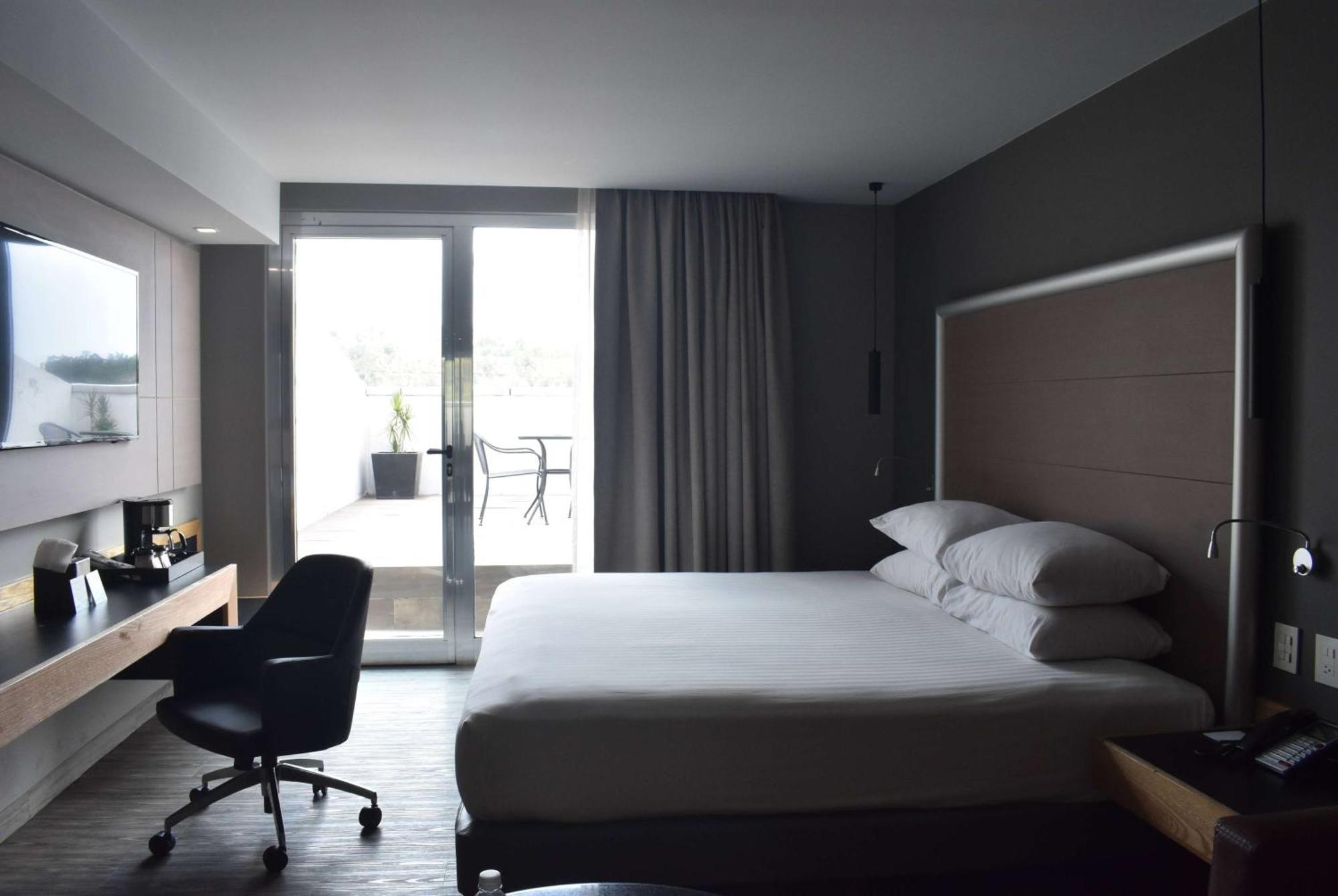 Ramada By Wyndham Santa Fe 4* Mexico City