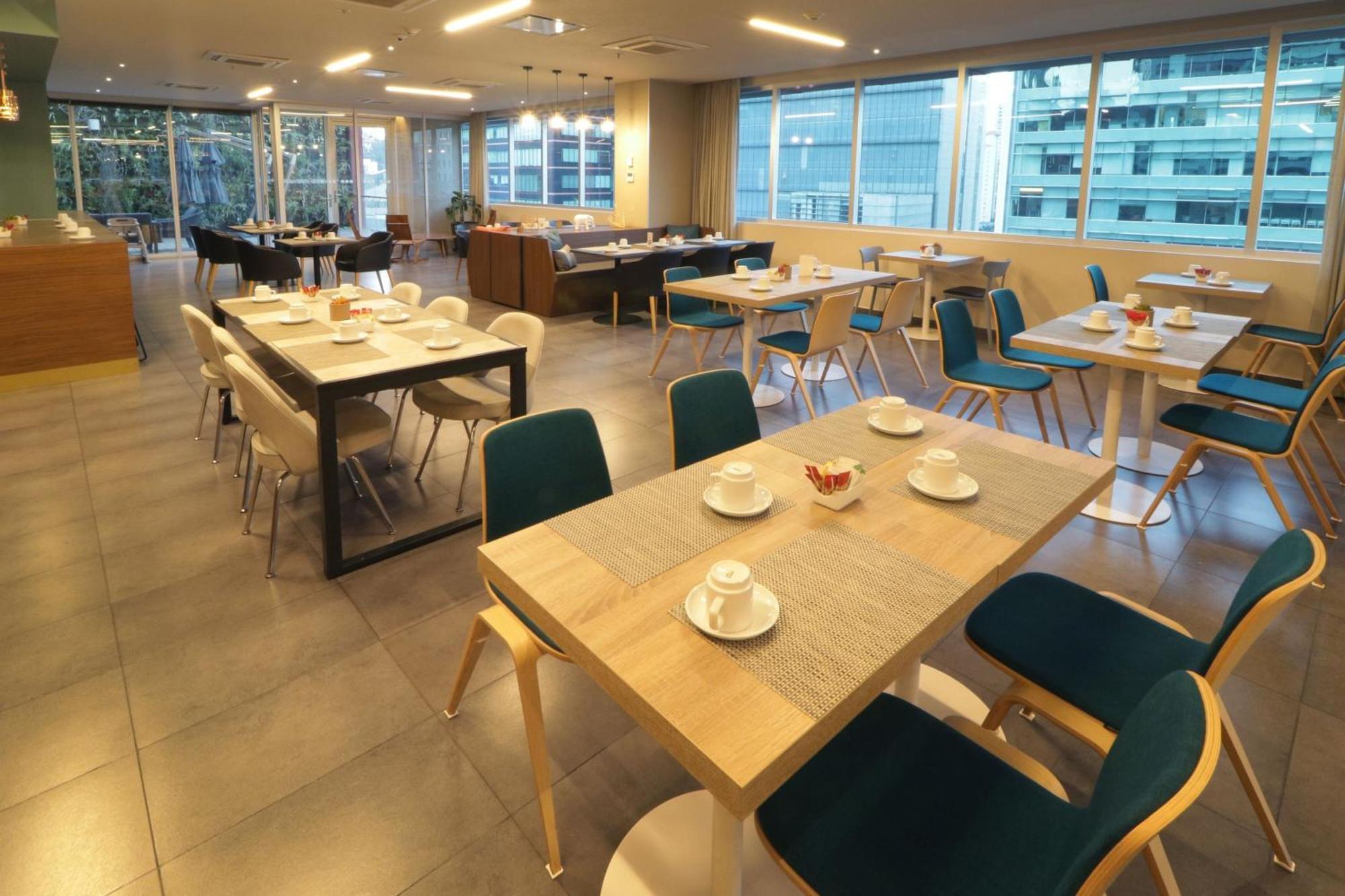 Apartahotel Santa Fe 4*