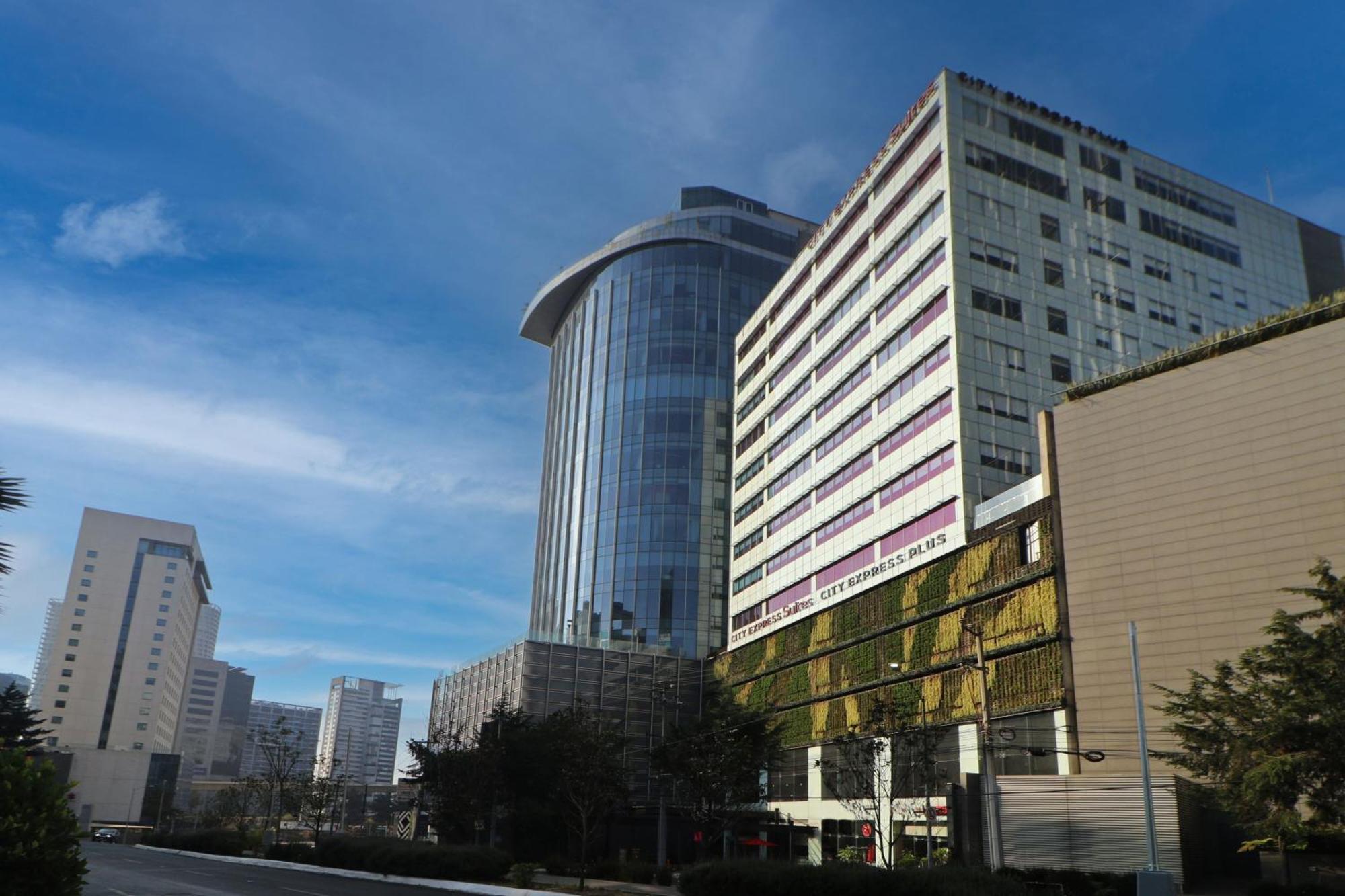 Apartahotel Santa Fe 4*