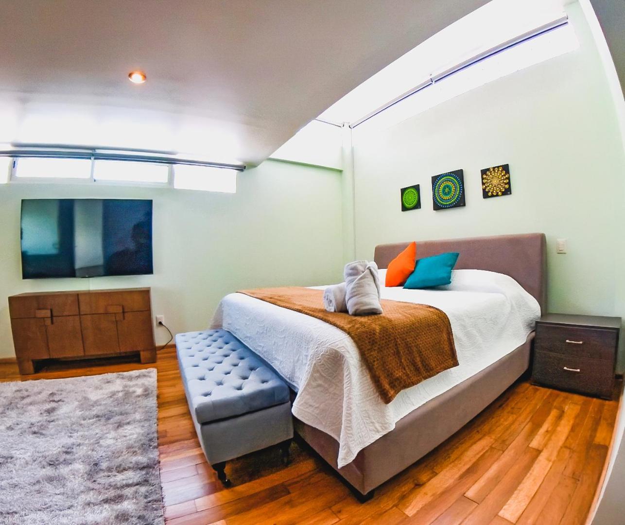 Hidden Gem In Roma Norte 4br Exclusive Penthouse Mexico City