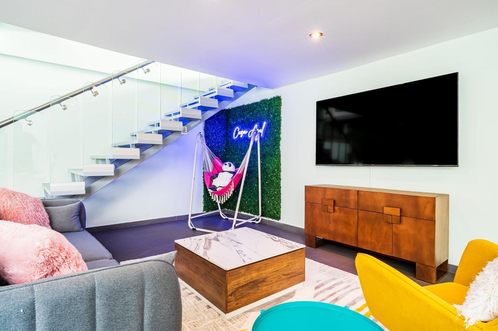 Hidden Gem In Roma Norte 4br Exclusive Penthouse Apartment Mexico City