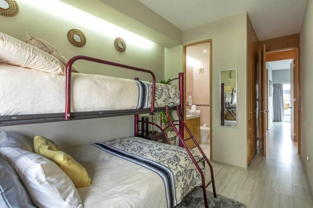 Apartment Cozy 2br 2-floor Wi-fi 500mbps Air-conditioning Pool Gym Condesa Mexico City