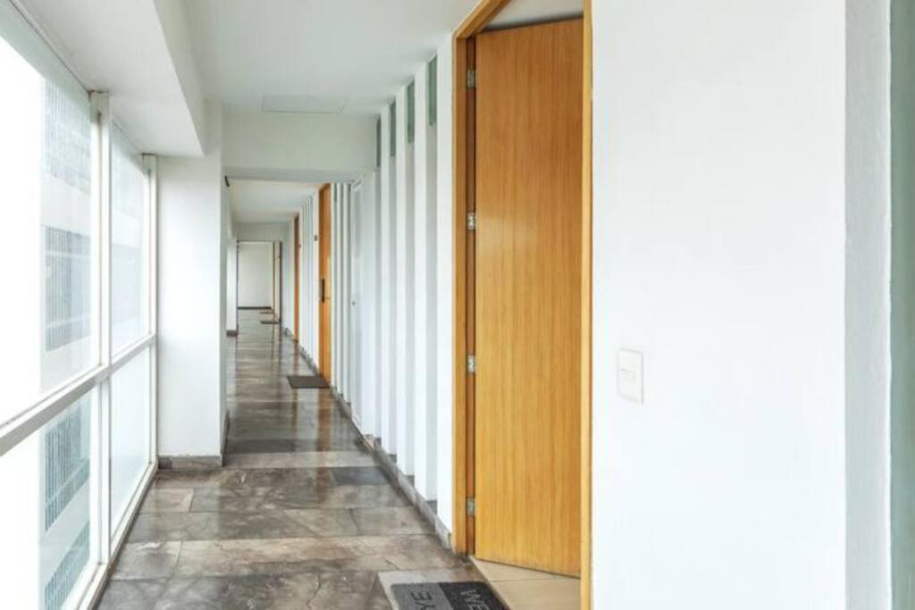 Cozy 2br 2-floor Wi-fi 500mbps Air-conditioning Pool Gym Condesa *