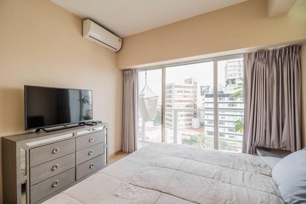 Apartment Cozy 2br 2-floor Wi-fi 500mbps Air-conditioning Pool Gym Condesa Mexico City