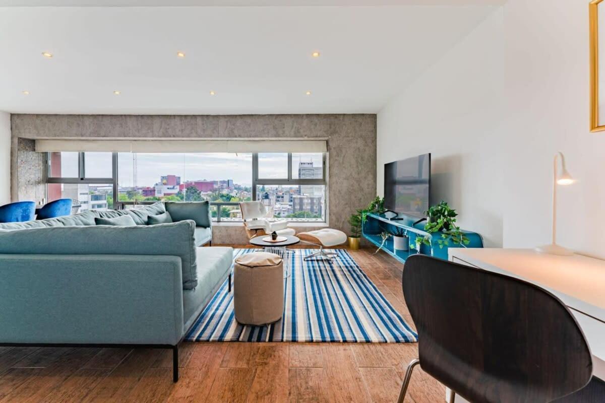 Family Friendly Roma 247 Security Parking Holiday home