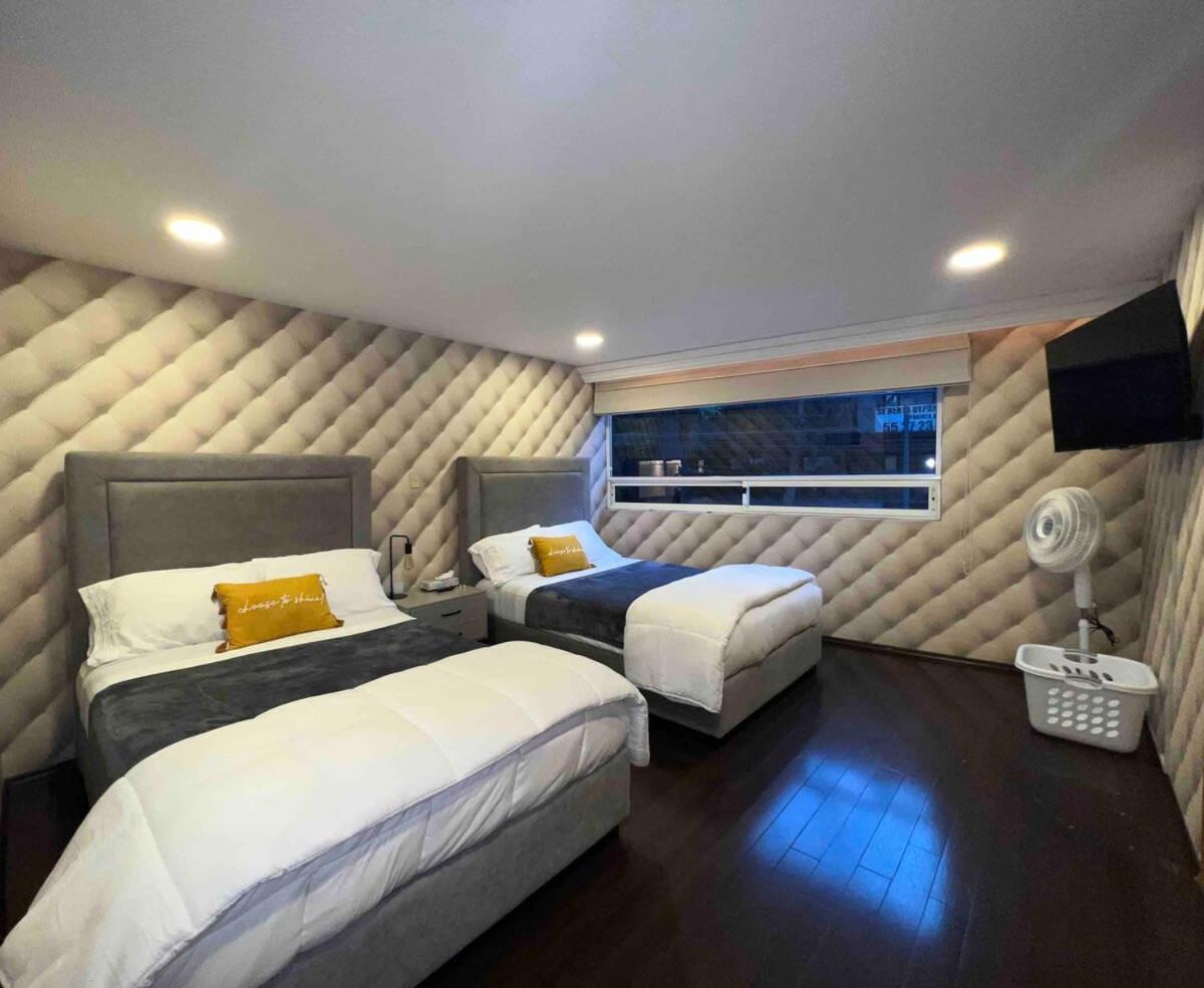 Spacious Polanco With Patio Ideal For Groups Mexico City