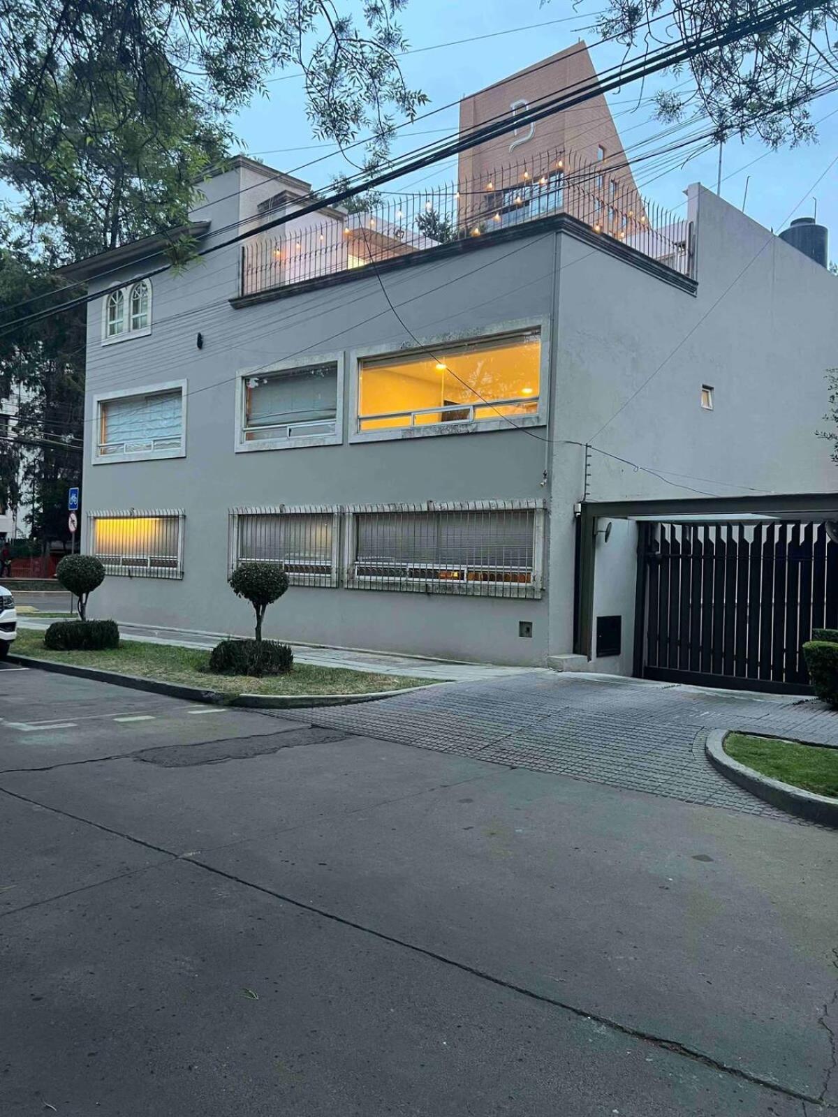Spacious Polanco With Patio Ideal For Groups *