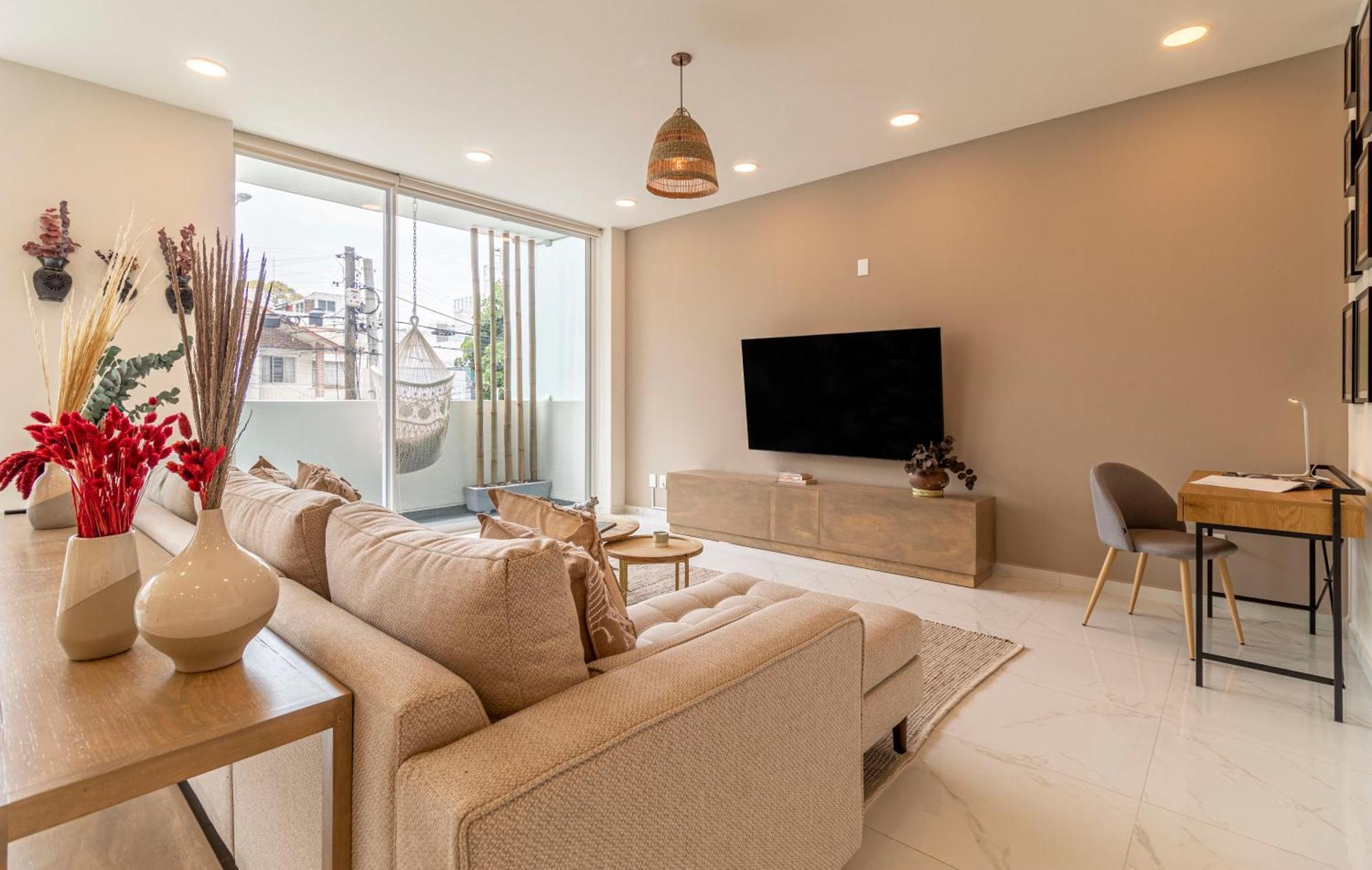 Apartment Goldsmith By Kukun