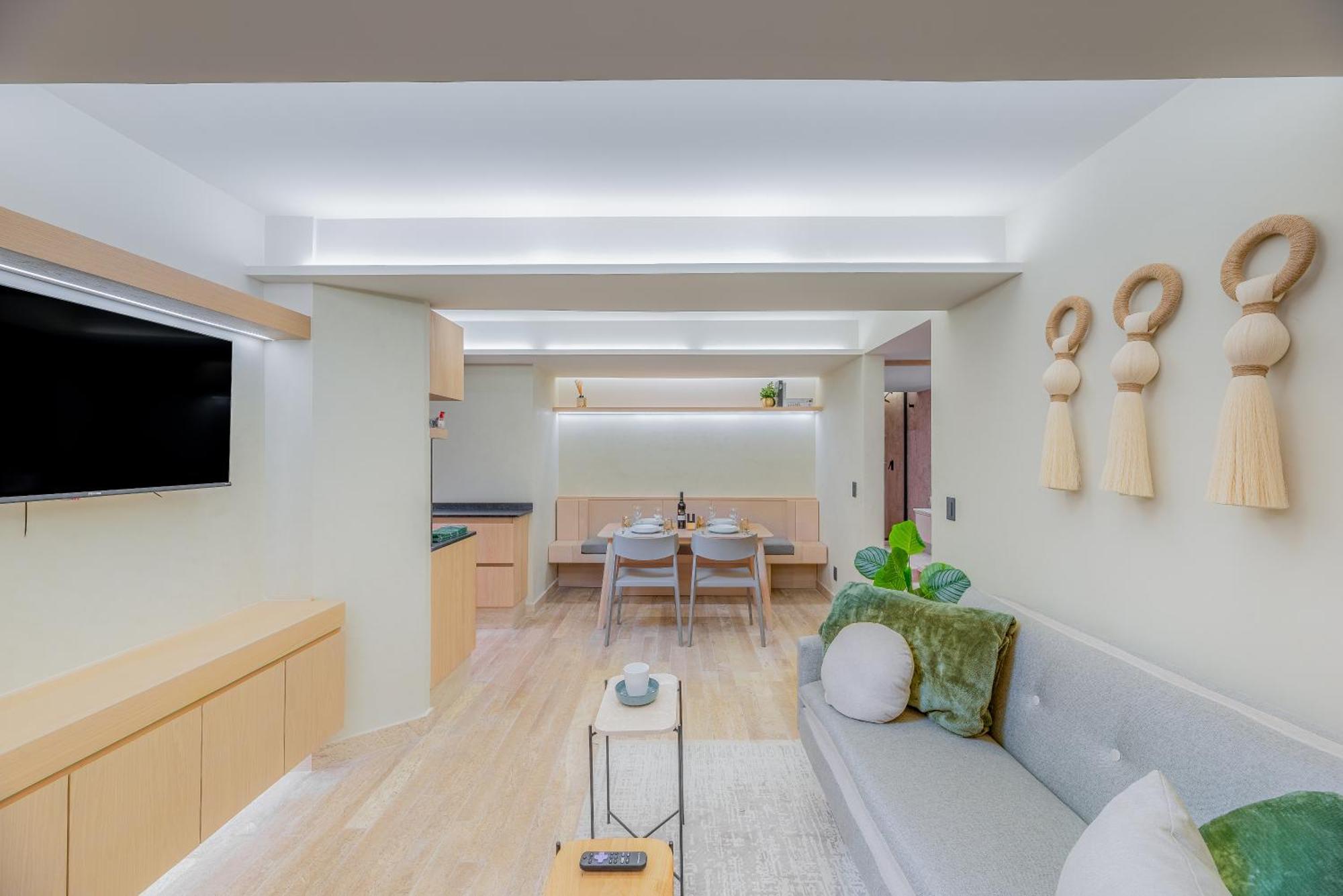 Capitalia - Luxury - Homero Apartment