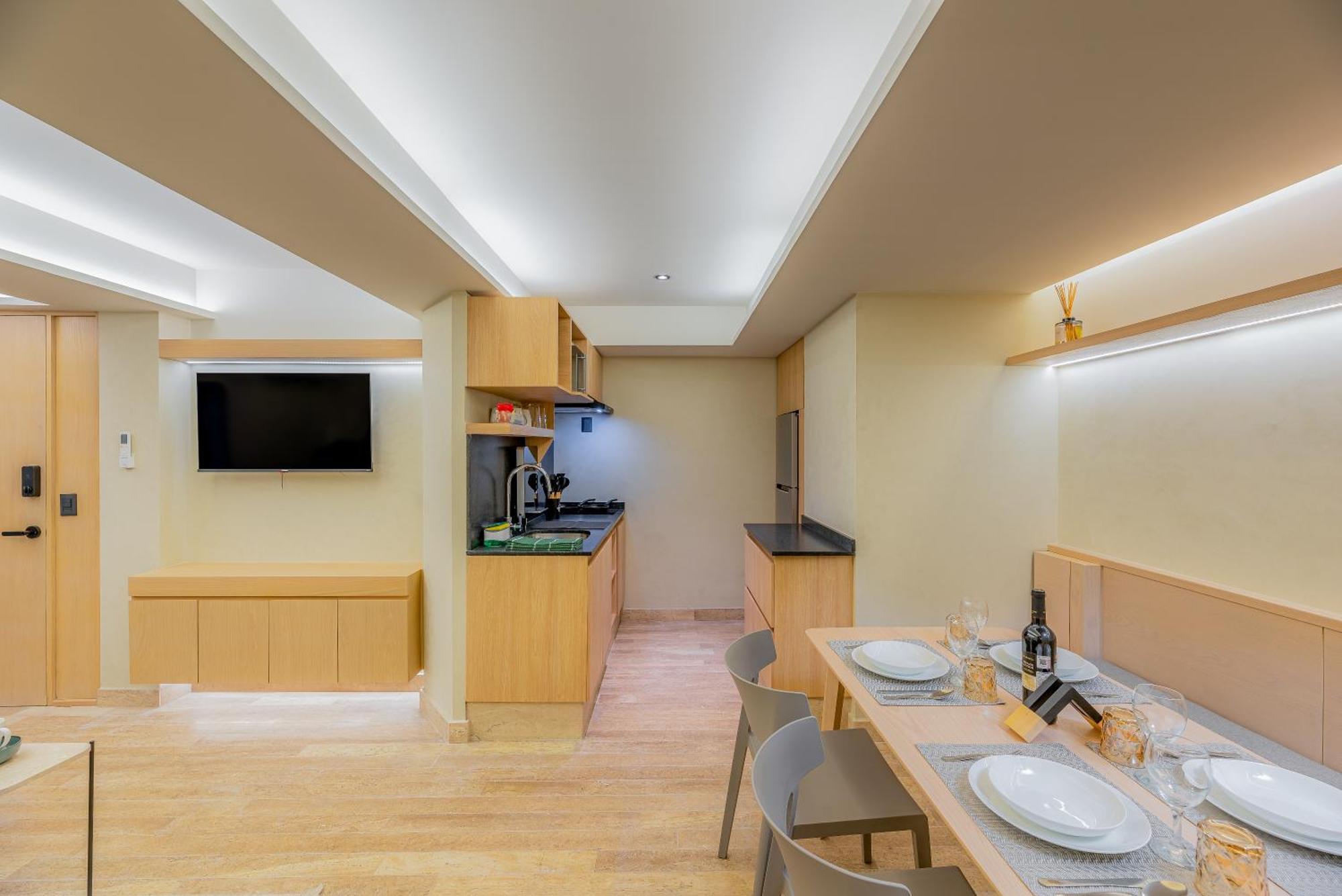 Capitalia - Luxury - Homero Apartment *