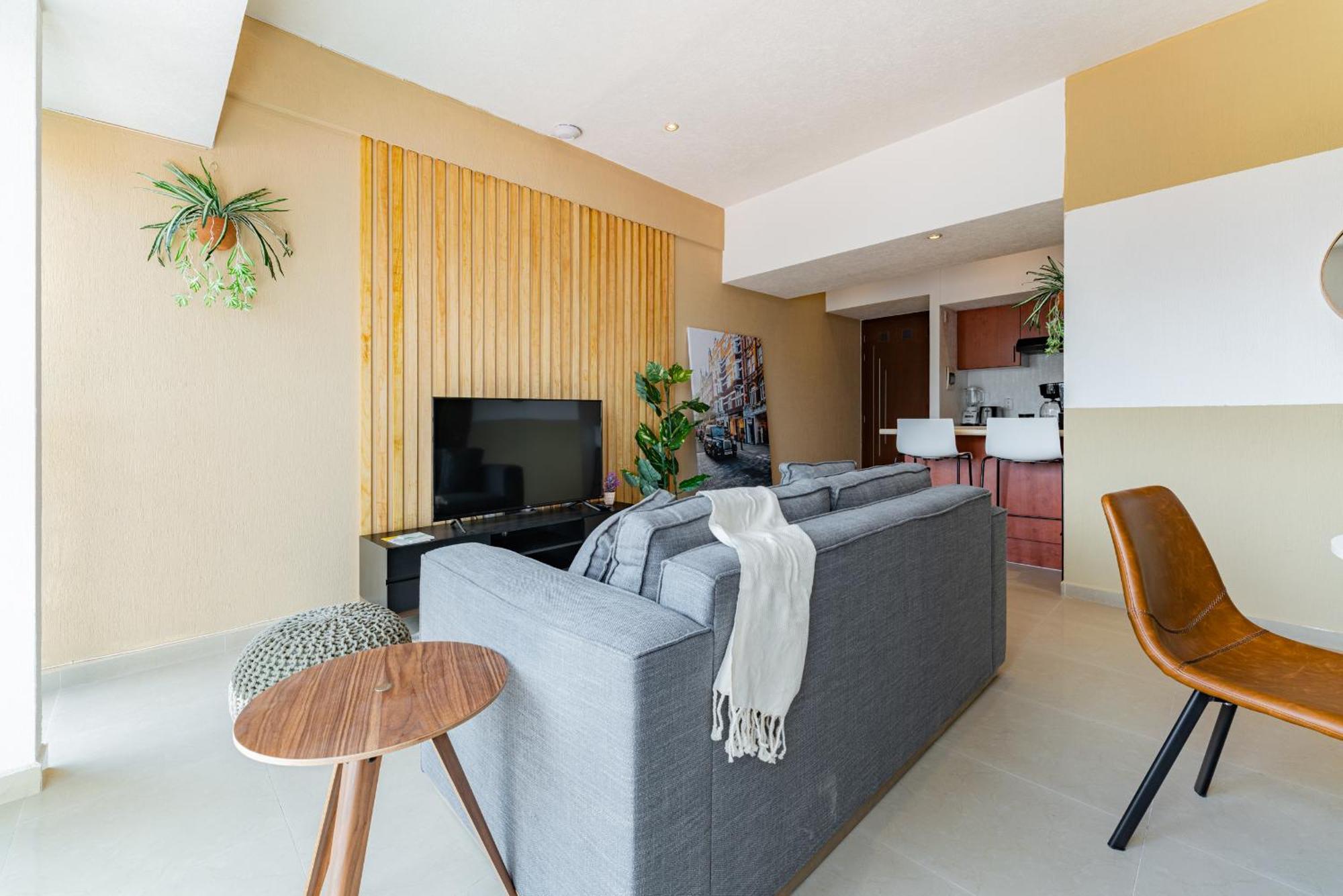 Anahuac By Vh *