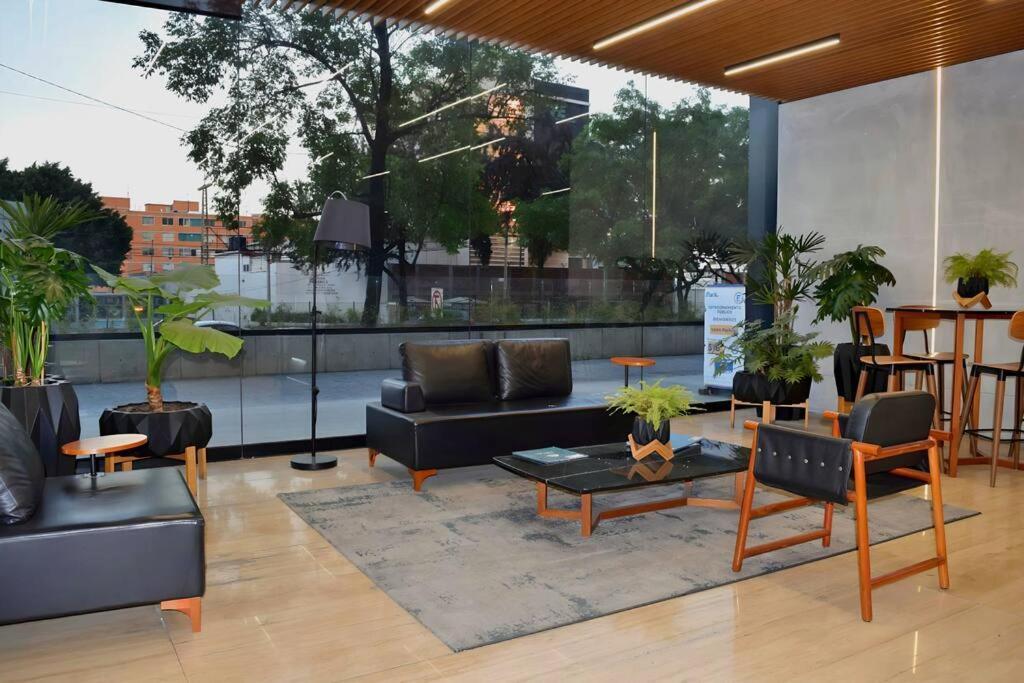 Modern Loft With Coworking Apartment