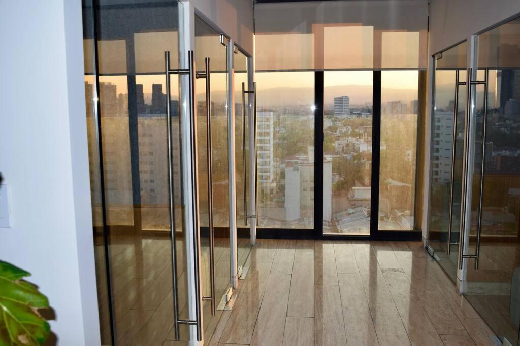 Modern Loft With Coworking