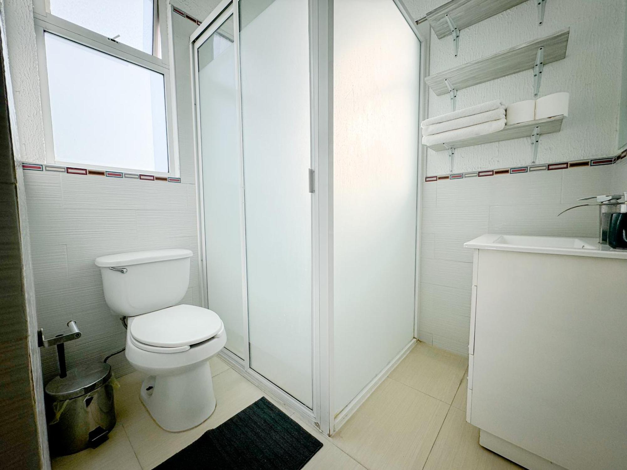 Full 15 Min From Airport, Coyoacan, Foro Sol