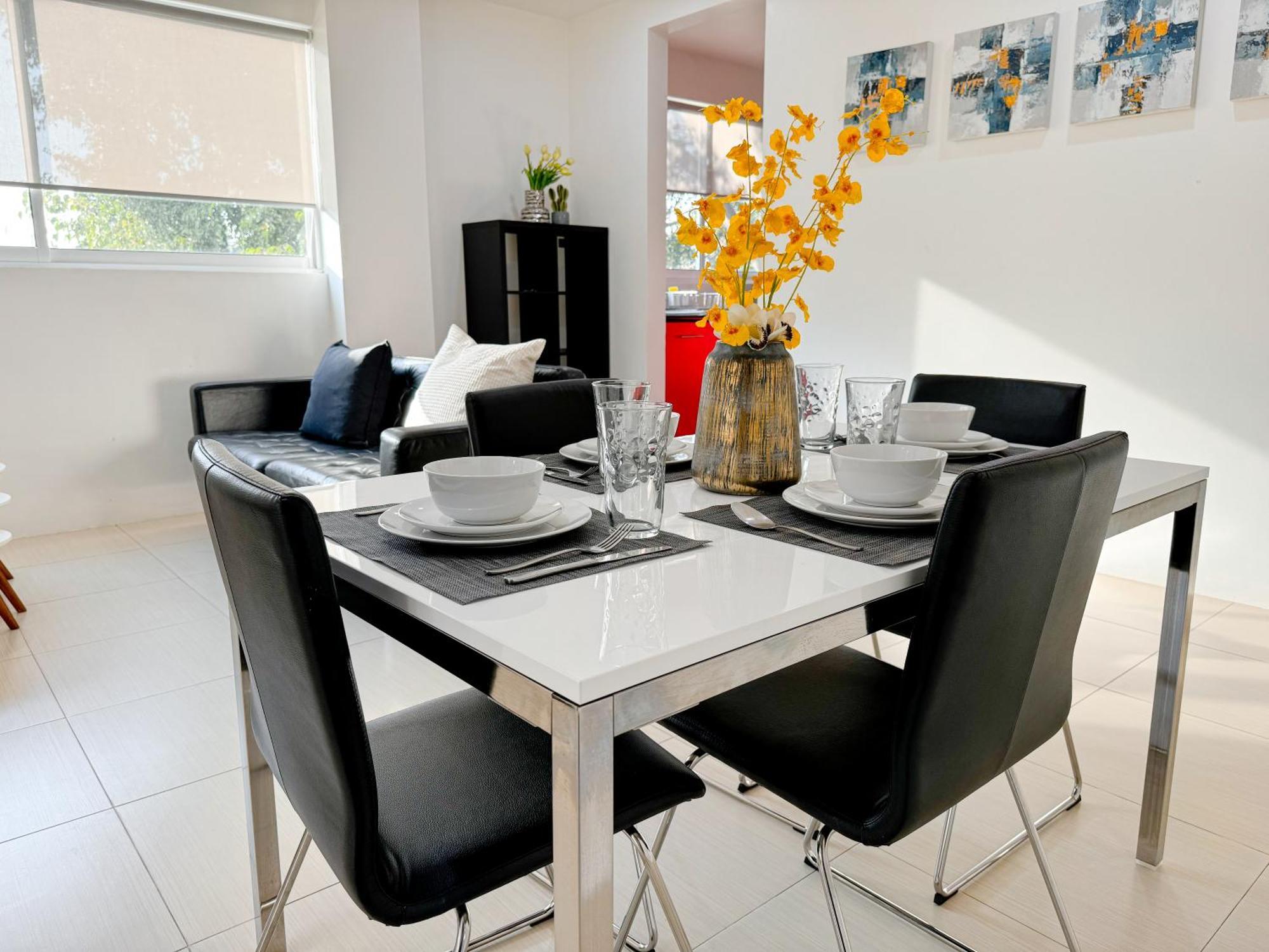 Full 15 Min From Airport, Coyoacan, Foro Sol