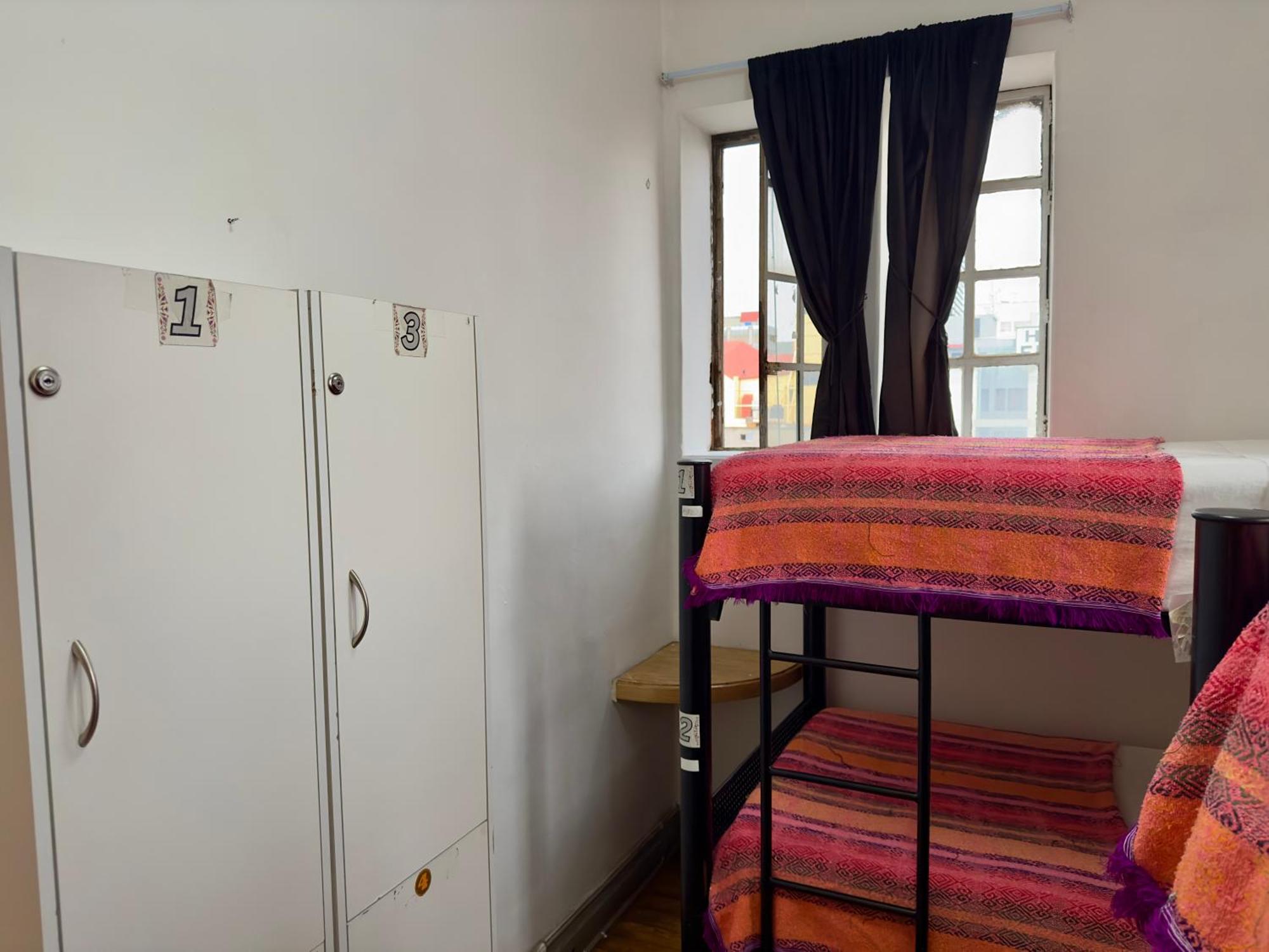 Massiosare El Hostel *