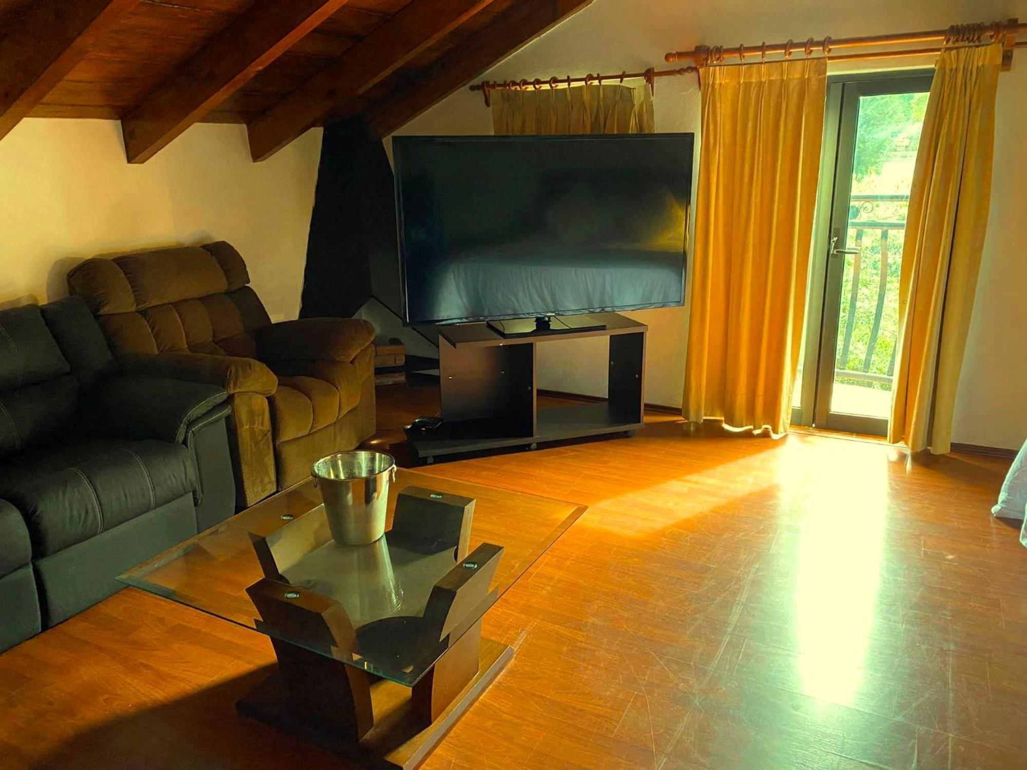 Tipo Cabana, Rodeado De Bosque Camping México DF