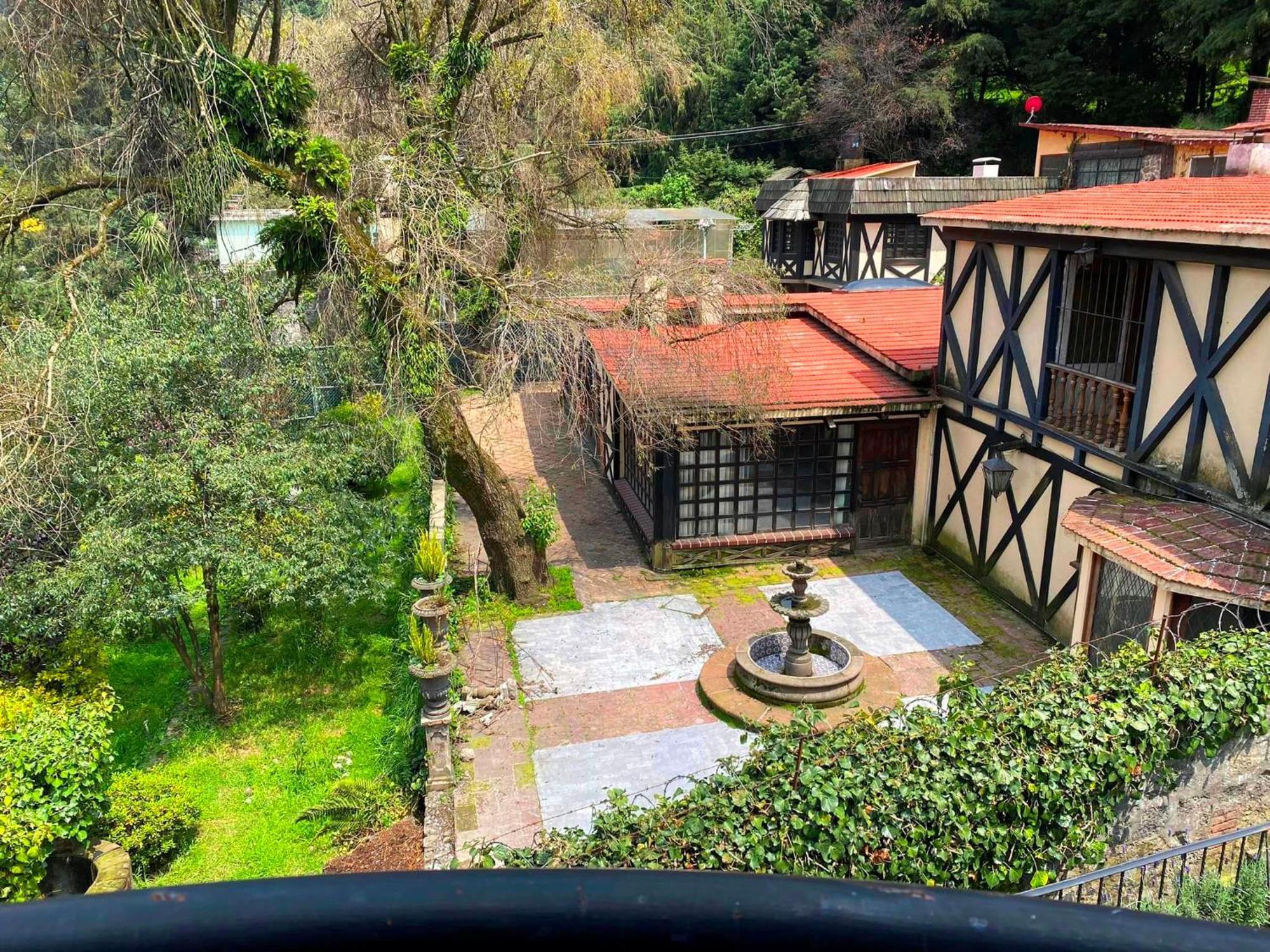 Tipo Cabana, Rodeado De Bosque México DF