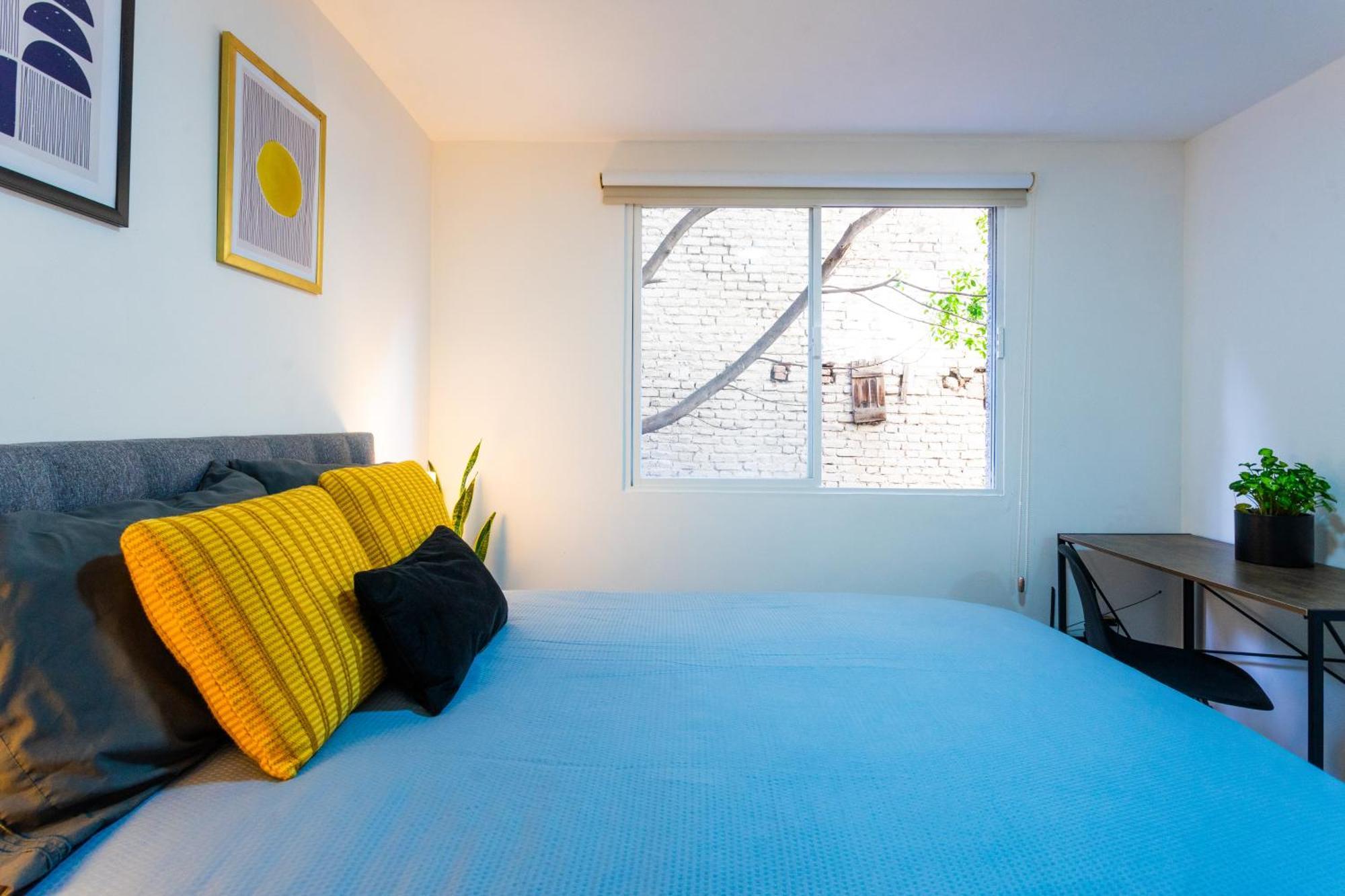Private #2 In A 4 Bedroom In Roma Norte, *