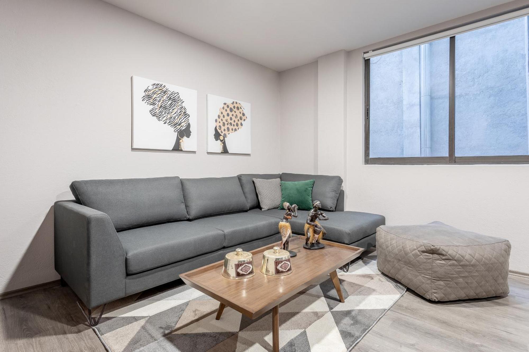 Modern Comfort In Roma Norte - Laundry -sleeps 7 Apartment *