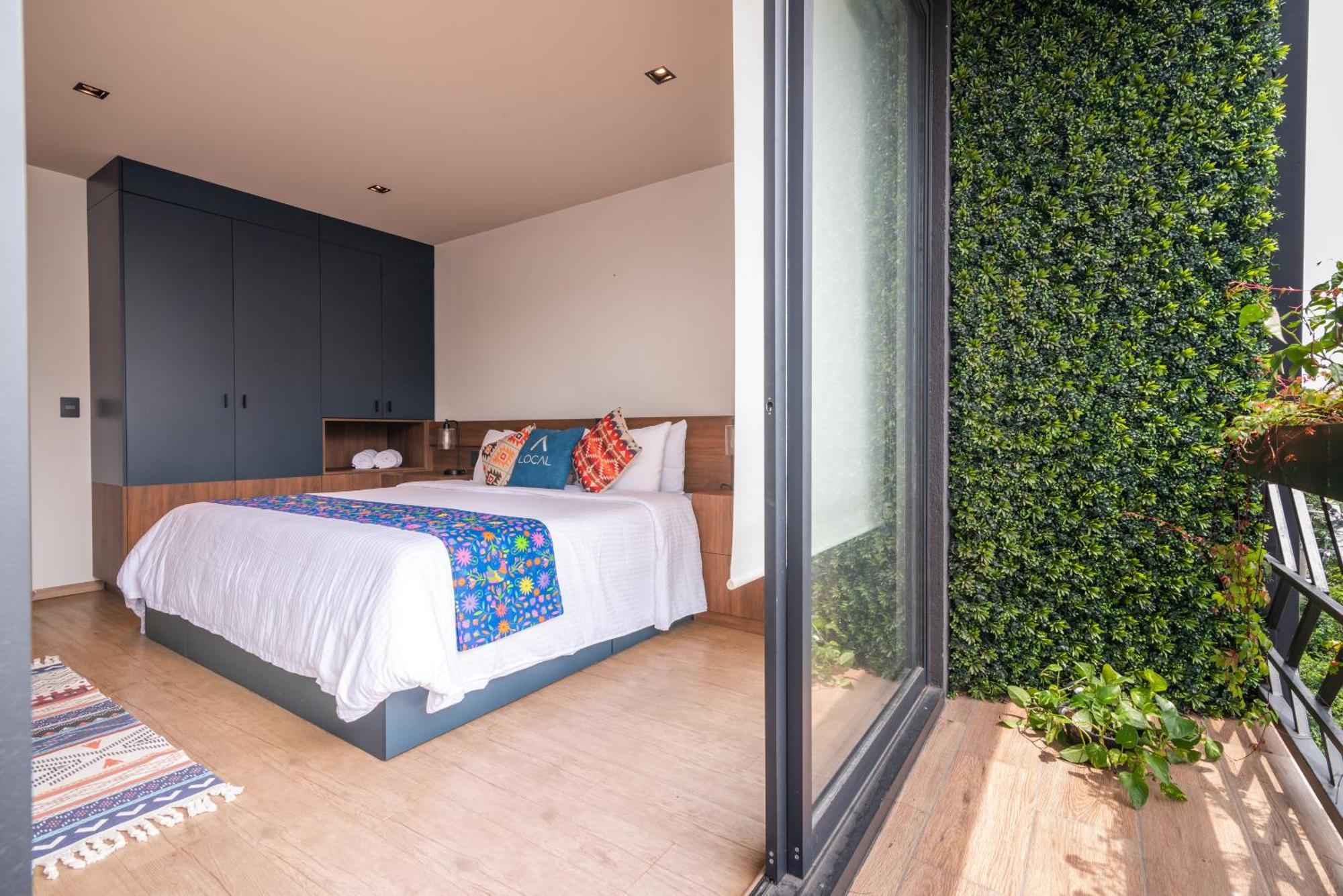 Be Local Aparthotel