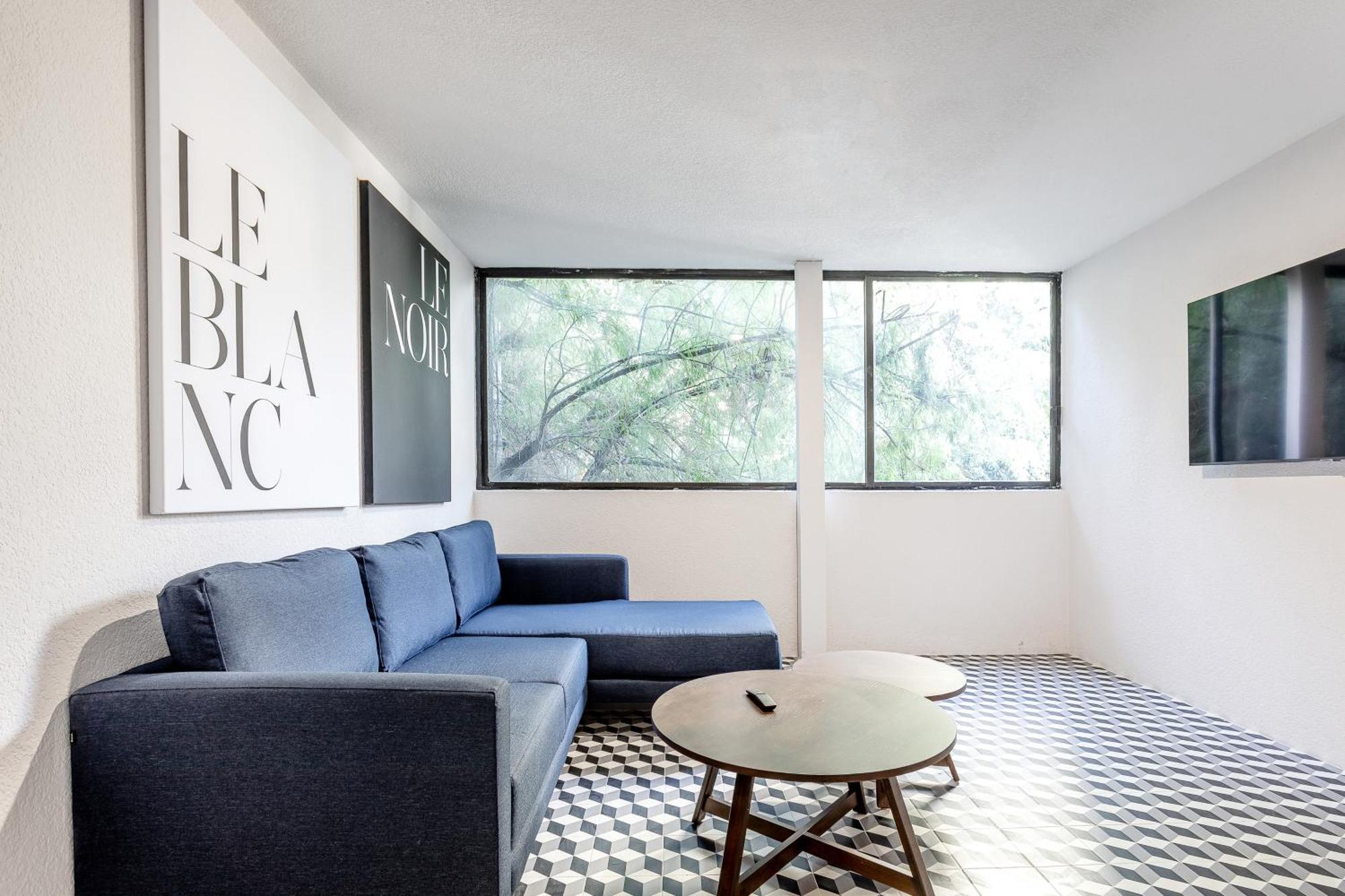 Apartment 2br Roma Norte - Parking Sleeps 6 - Internet Mexico City