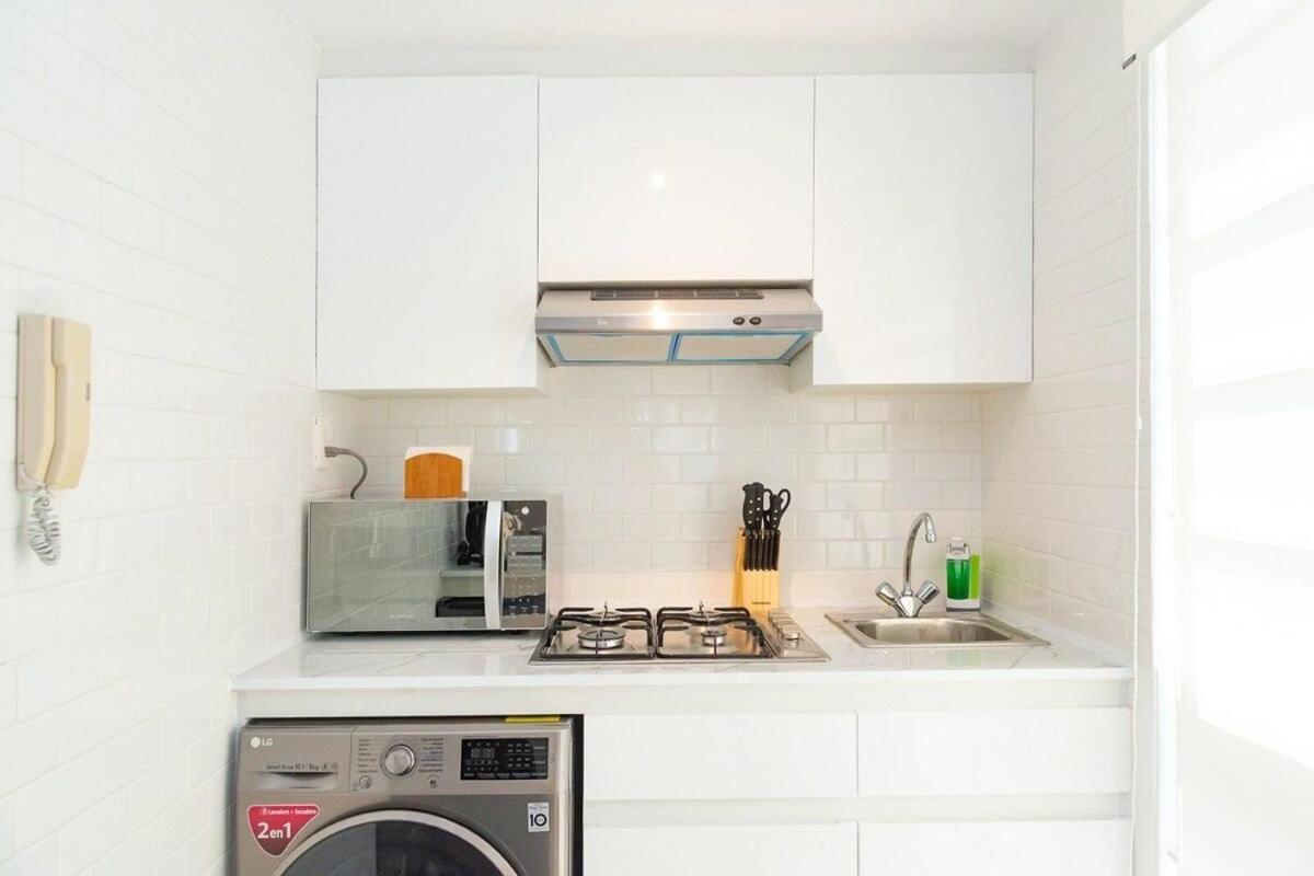 Del Valle - Modern Apartment!! Excellent Opportunity Del Valle *