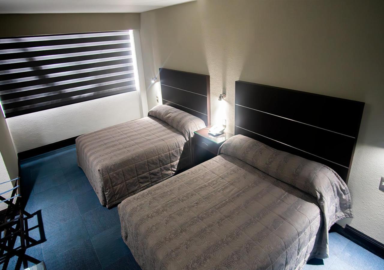 Hotel Parque Satelite Mexico City