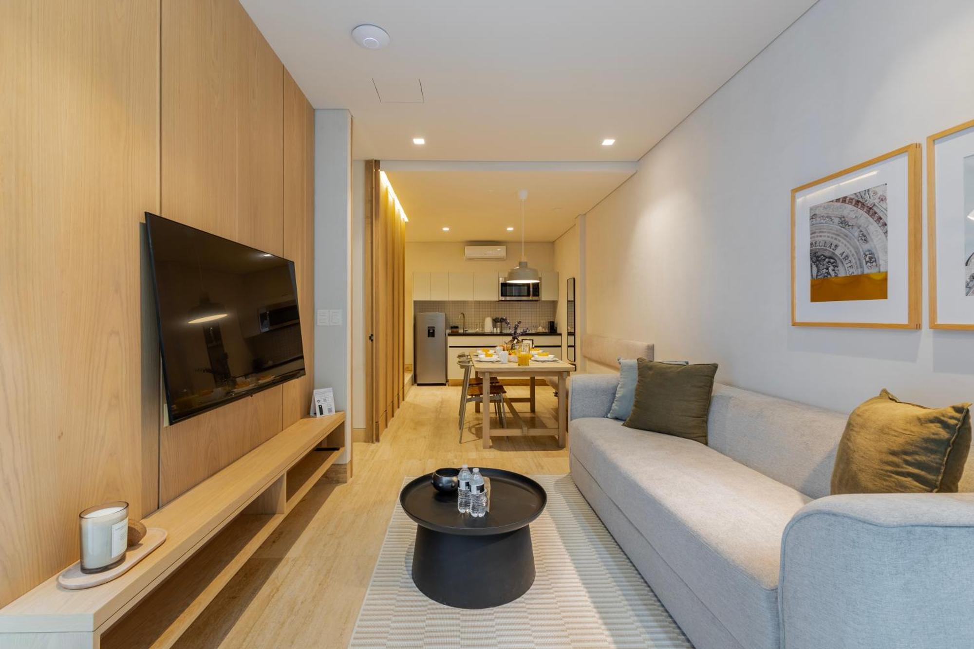 Luxury Calderon Apartment