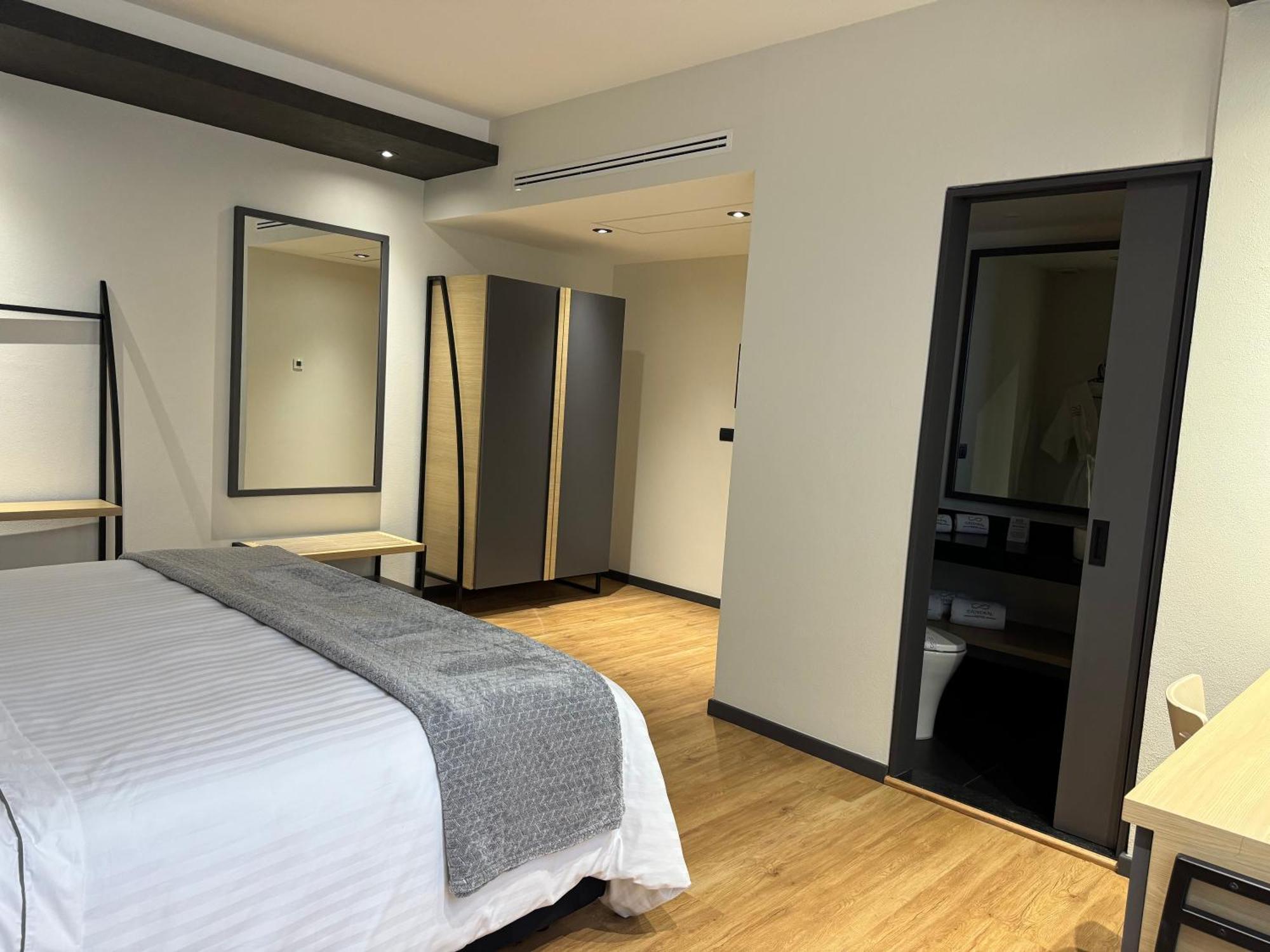 Hotel Catedral 4*