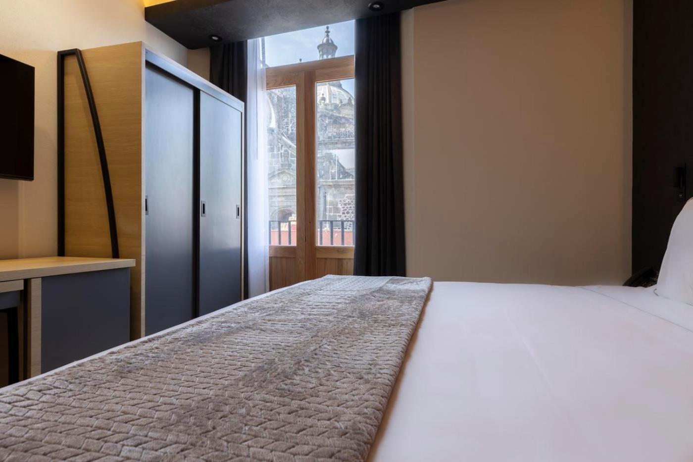 Hotel Catedral Mexico City
