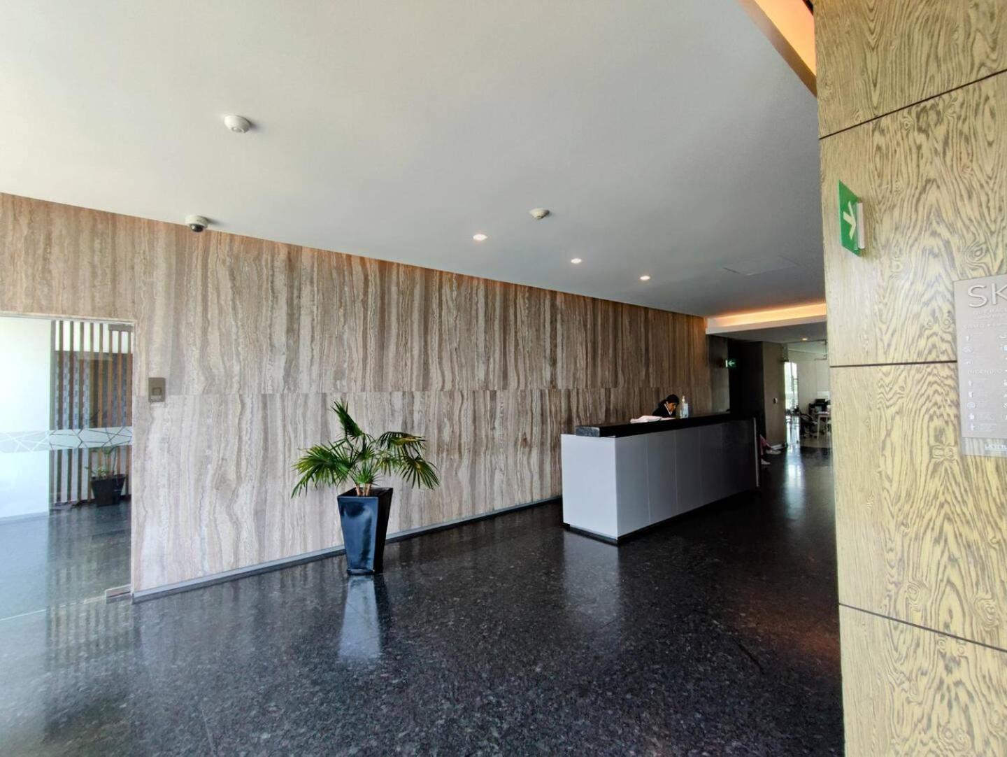 Luxurious High-rise Hs Wifi, Amazing Views Apartment
