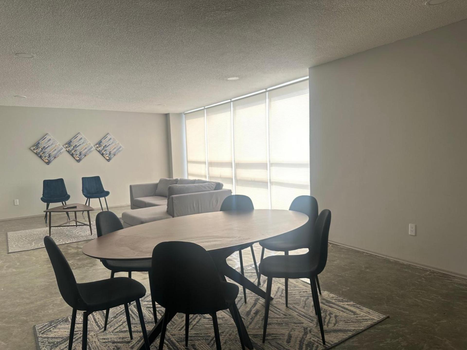 Luxury 3br Roma Norte - Wifi- Laundry- Sleeps 10 Mexico City