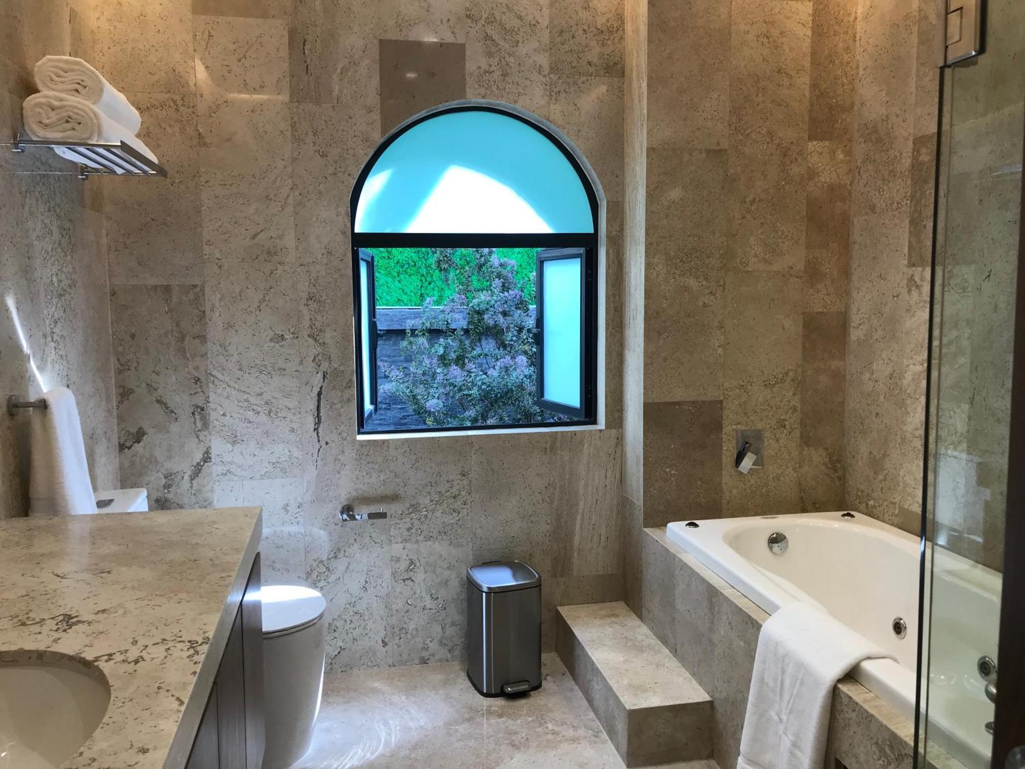 Casa Ensenada Luxury Boutique Hotel Mexico City