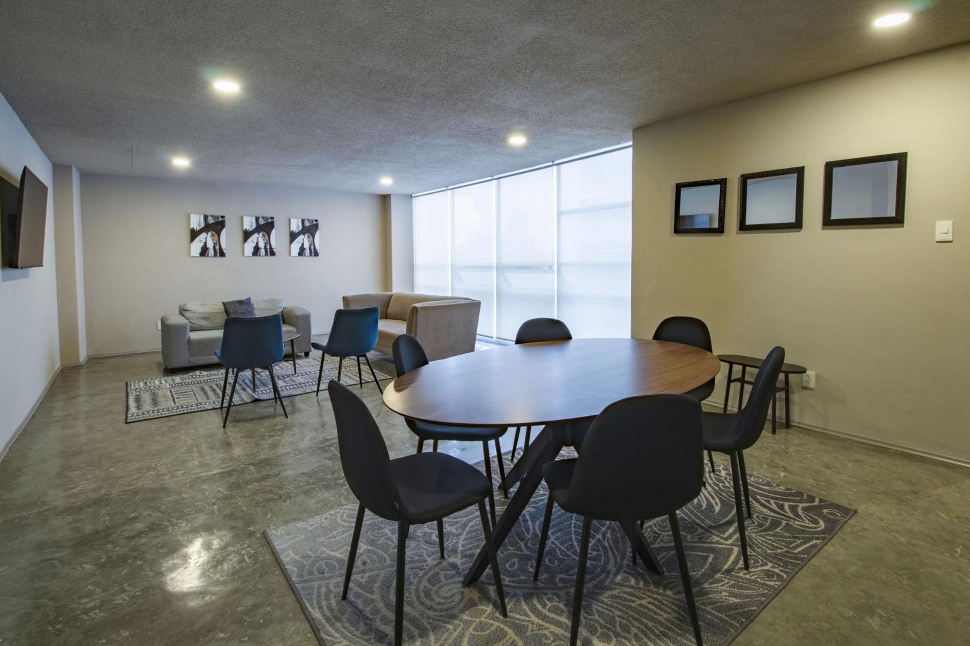 Luxury 3br Roma Norte - Wifi- Laundry- Sleeps 10 Apartment *