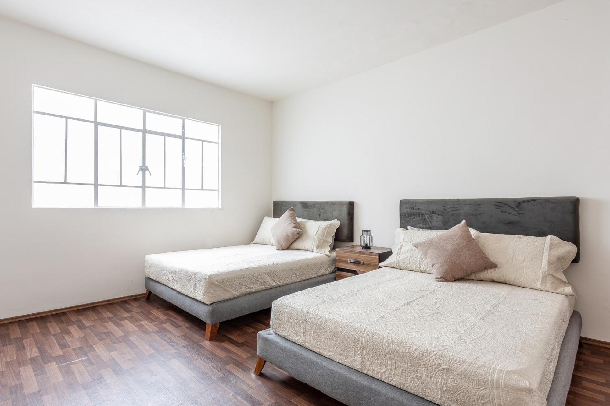 Apartment Luxury 3br Roma Norte - Wifi- Laundry- Sleeps 10 Mexico City