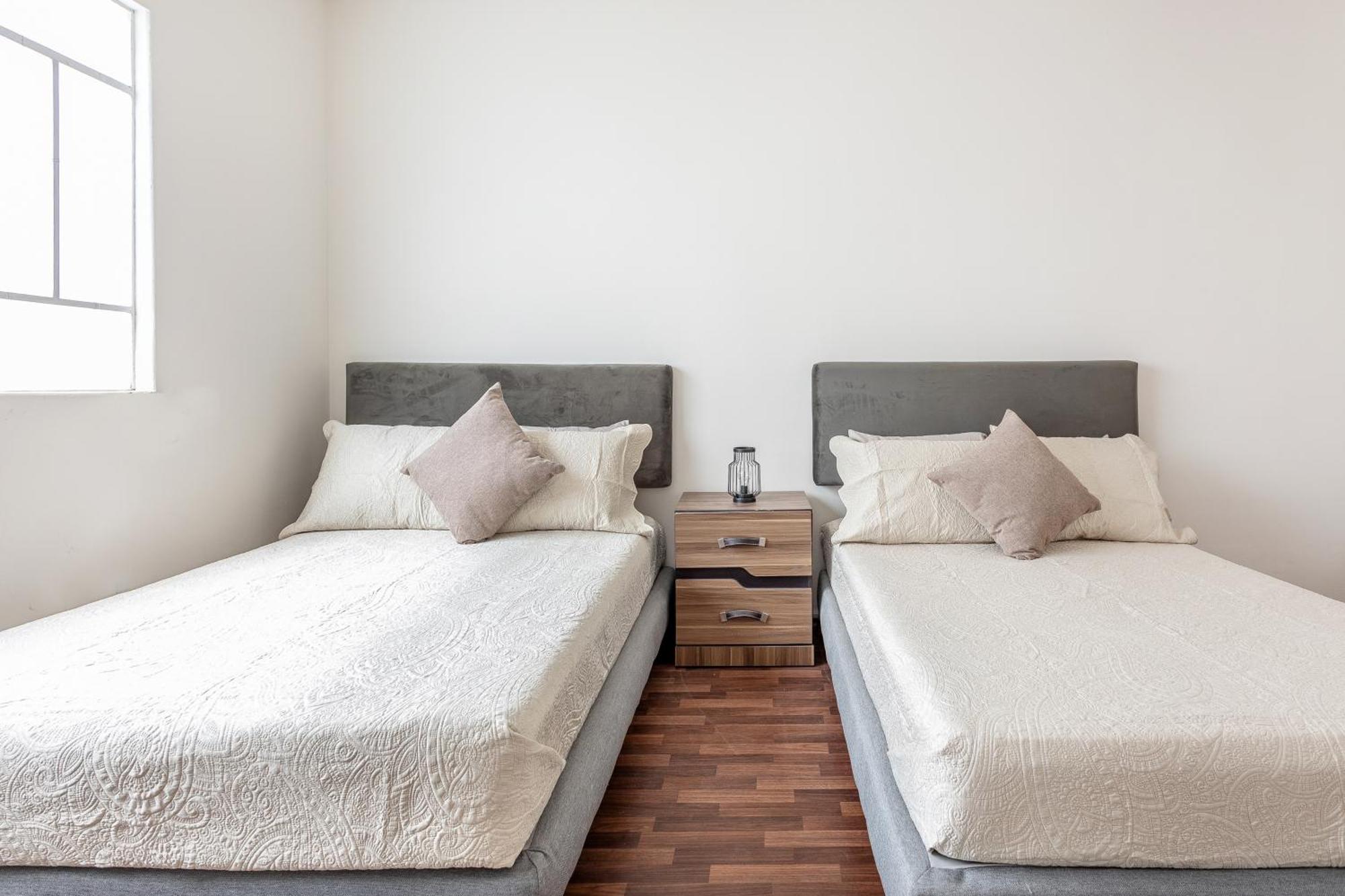 Apartment Luxury 3br Roma Norte - Wifi- Laundry- Sleeps 10 *