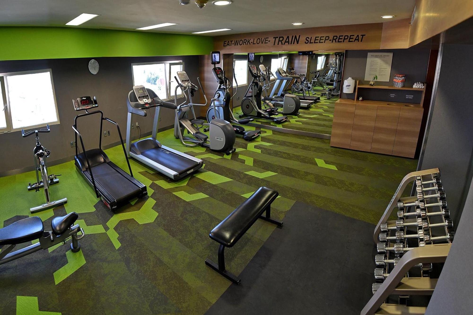 Courtyard By Marriott Mexico Revolucion 4*