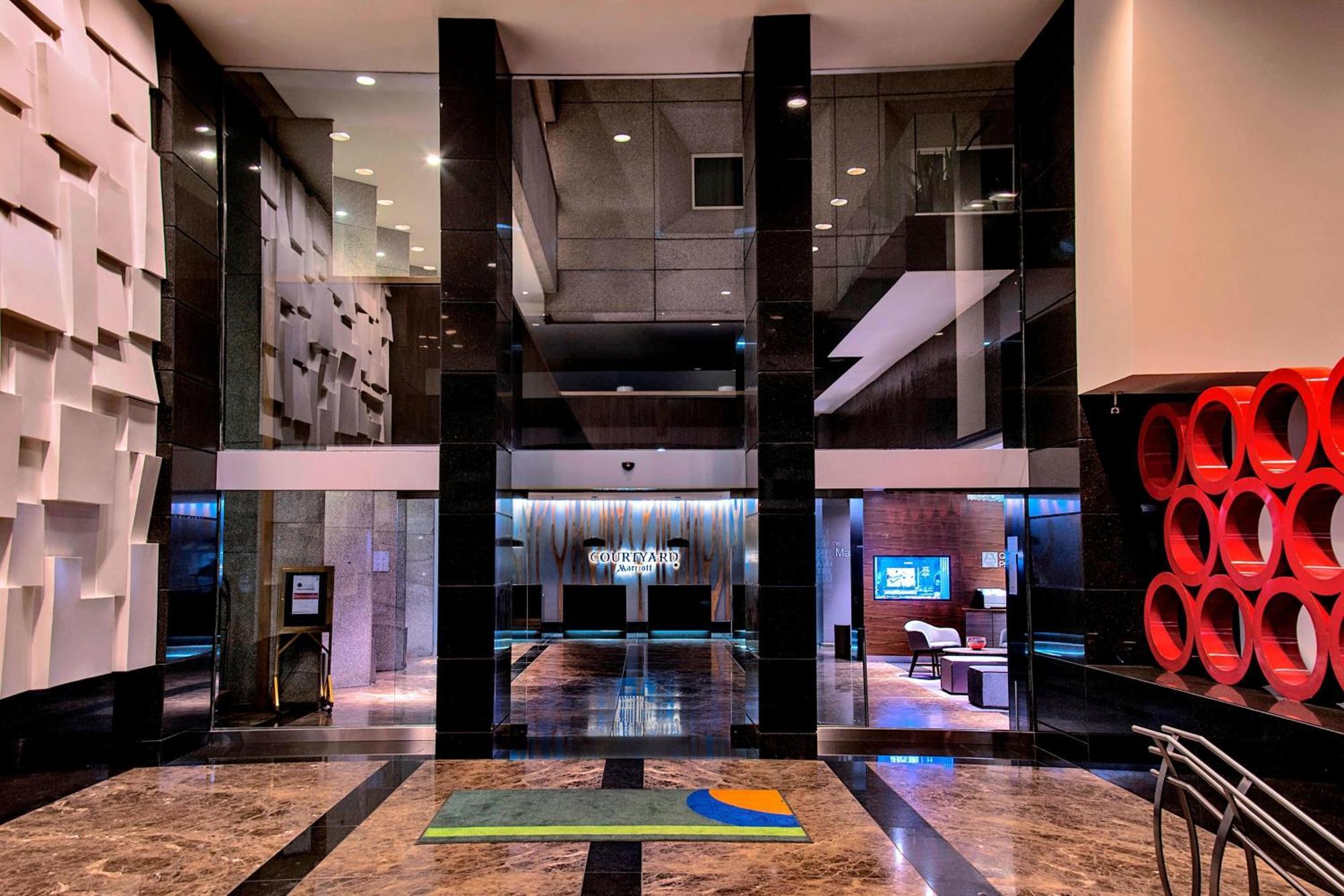Hotel Courtyard By Marriott Mexico Revolucion