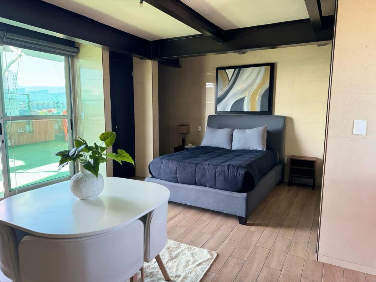 Beautiful And Comfortable Rooftop Holiday home