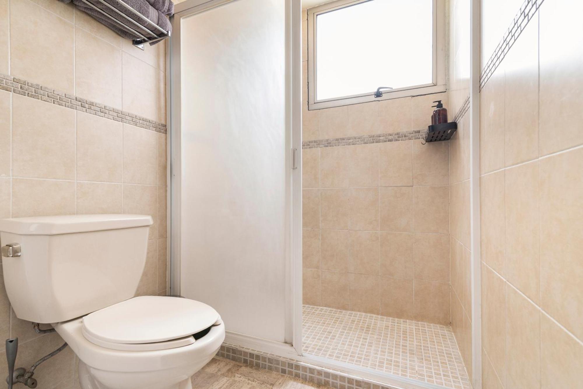B602 - 2br - 2bth Apartamento *