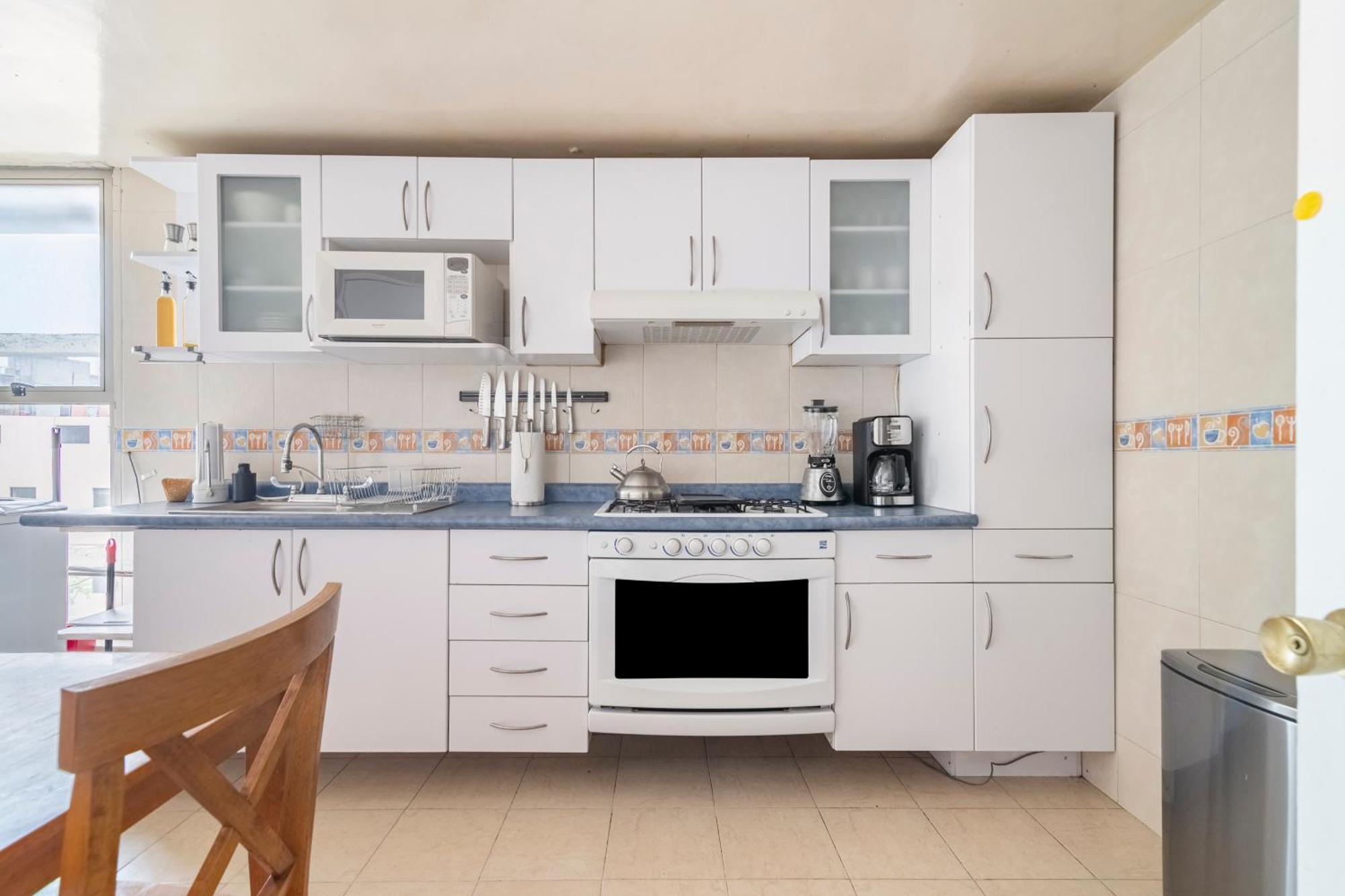 B602 - 2br - 2bth *