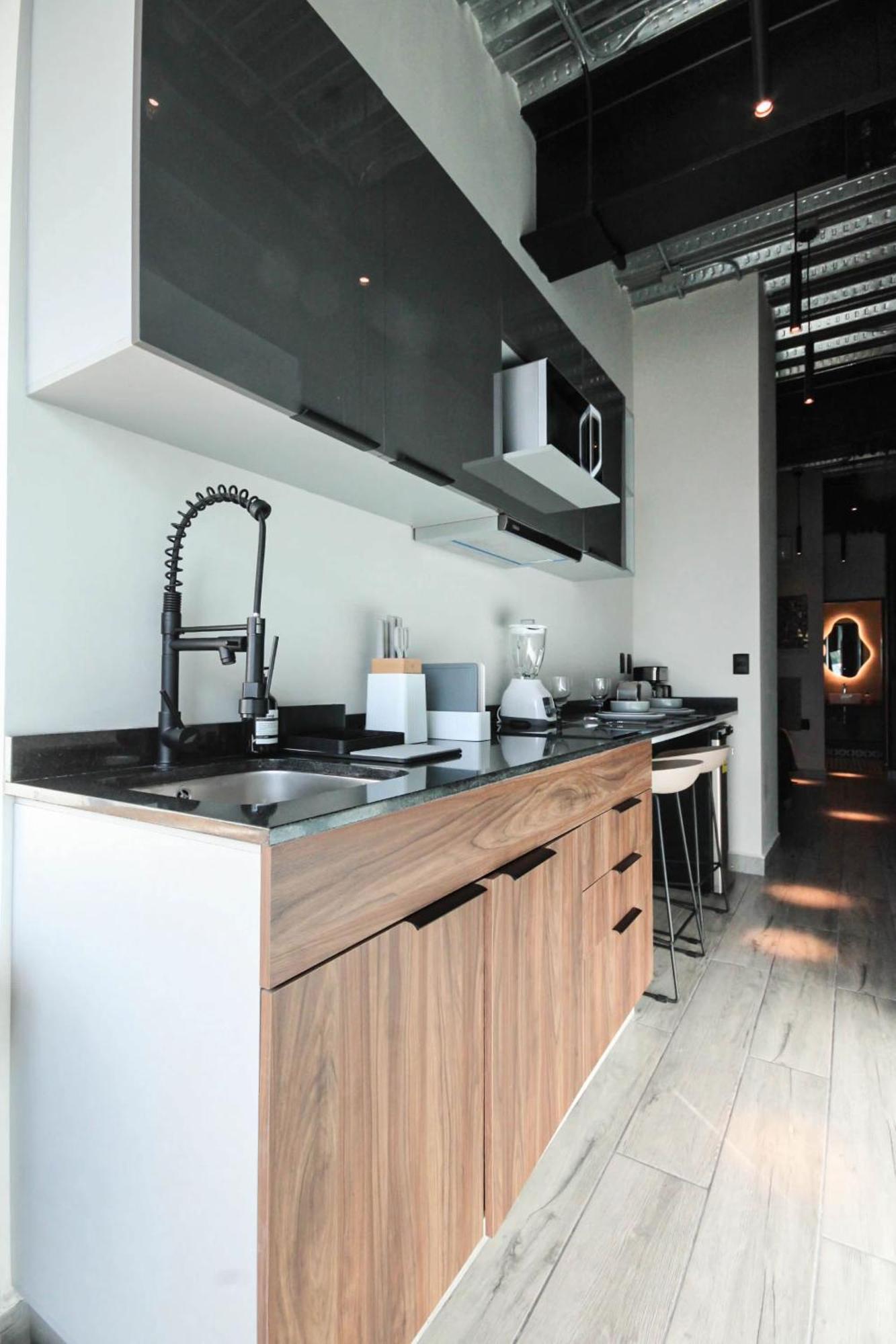 Minimalist Style Loft With View *
