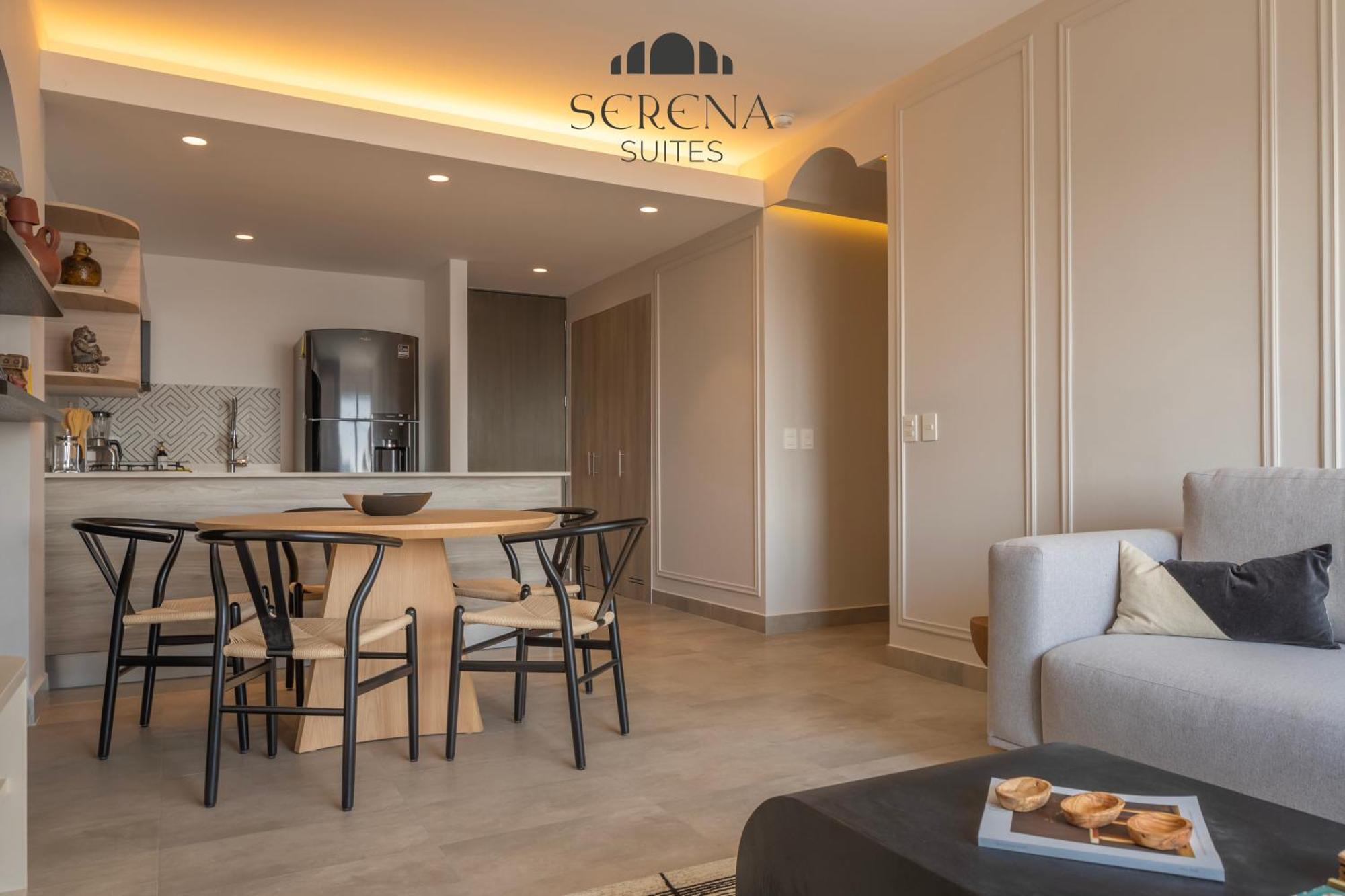 Elegant With Air Conditioning, Pool, Sauna, & Fitness Center In Polanco *