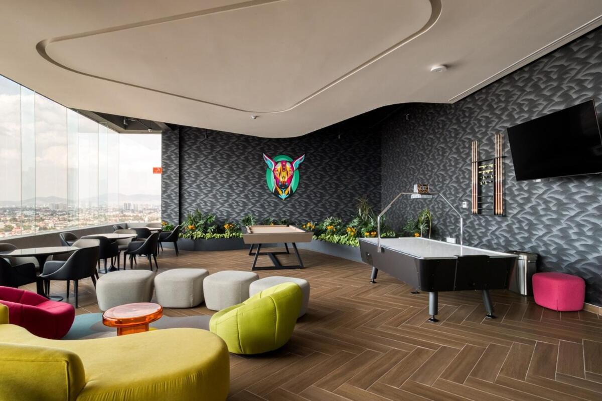 Apartment With Extraordinary View *