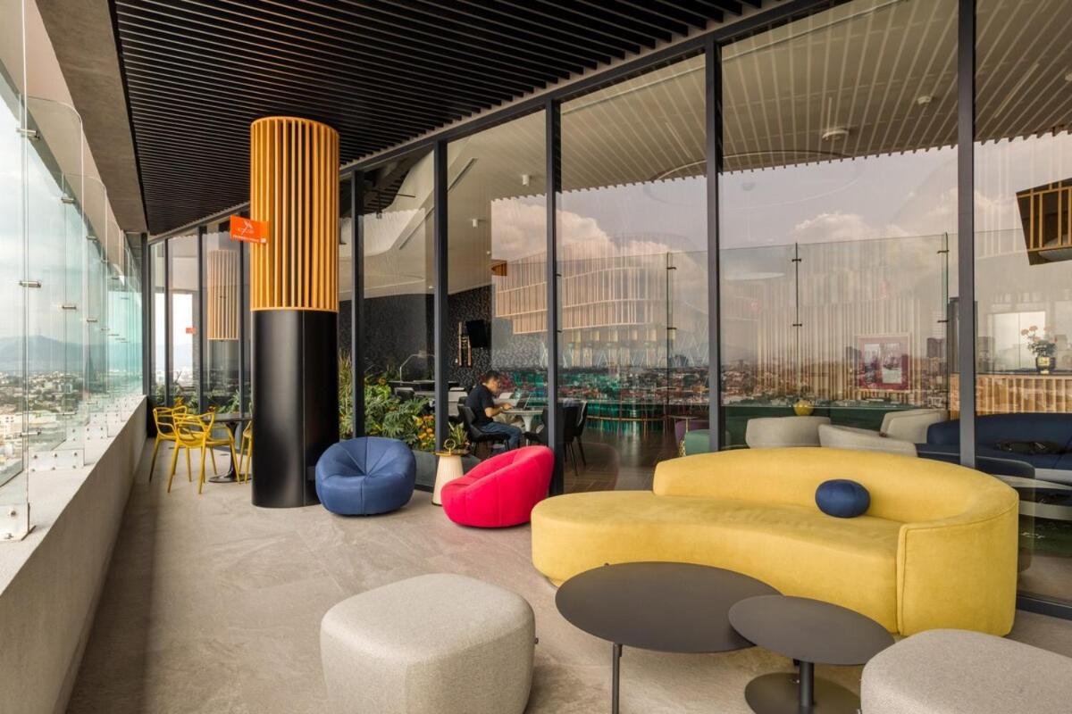 With Extraordinary View * Mexico City