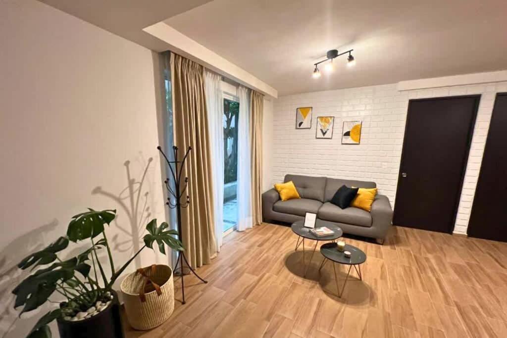 Departamento A 5 Mins De Polanco * Mexico City